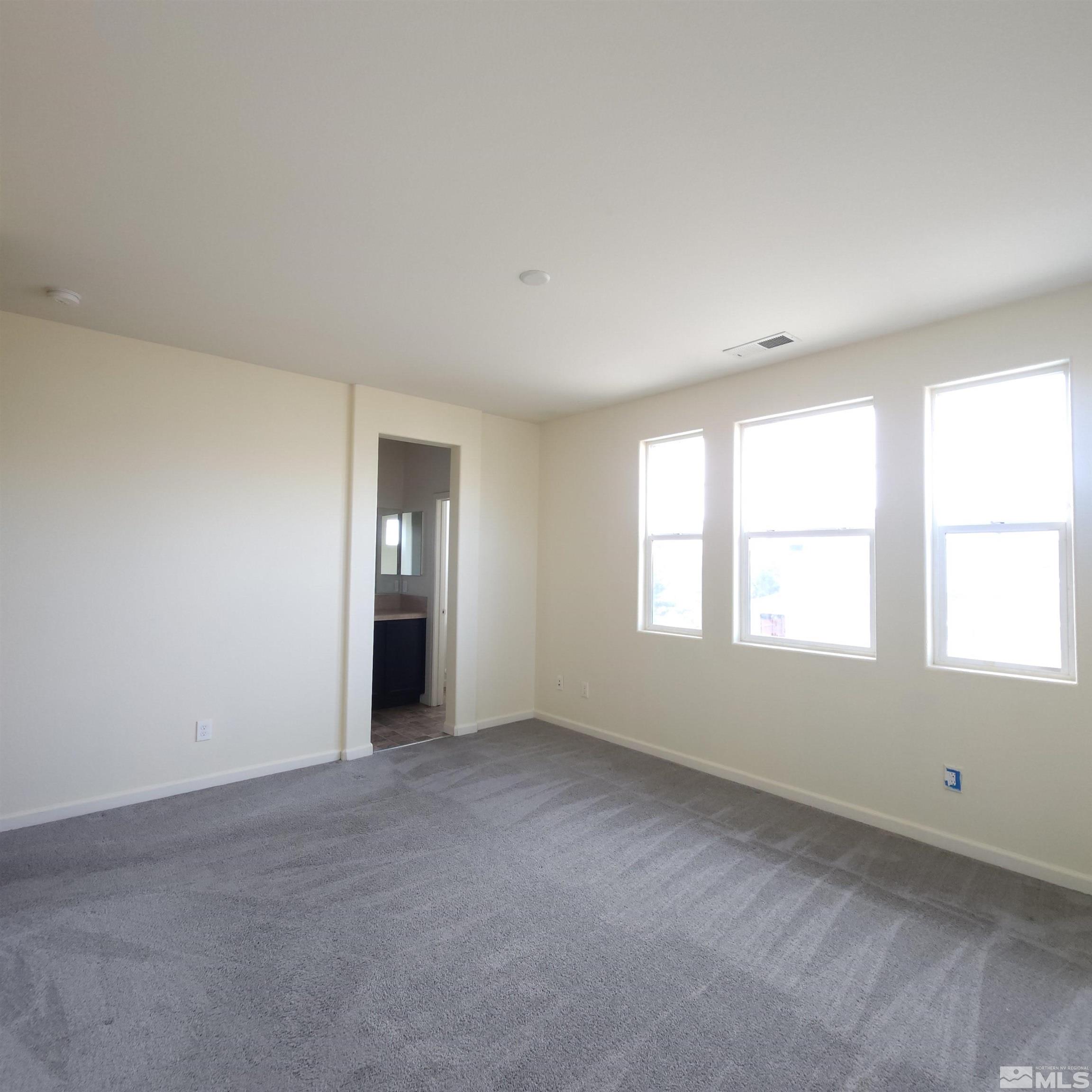 Photo #28: 240015415 Listing: Photo #28