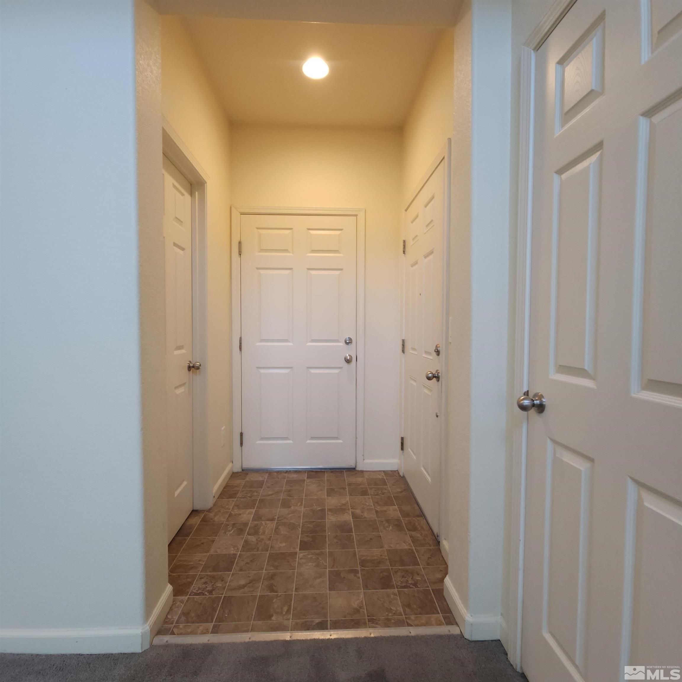 Photo #4: 240015415 Listing: Photo #4