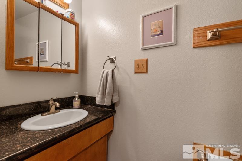 Photo #6: 240015547 Listing 