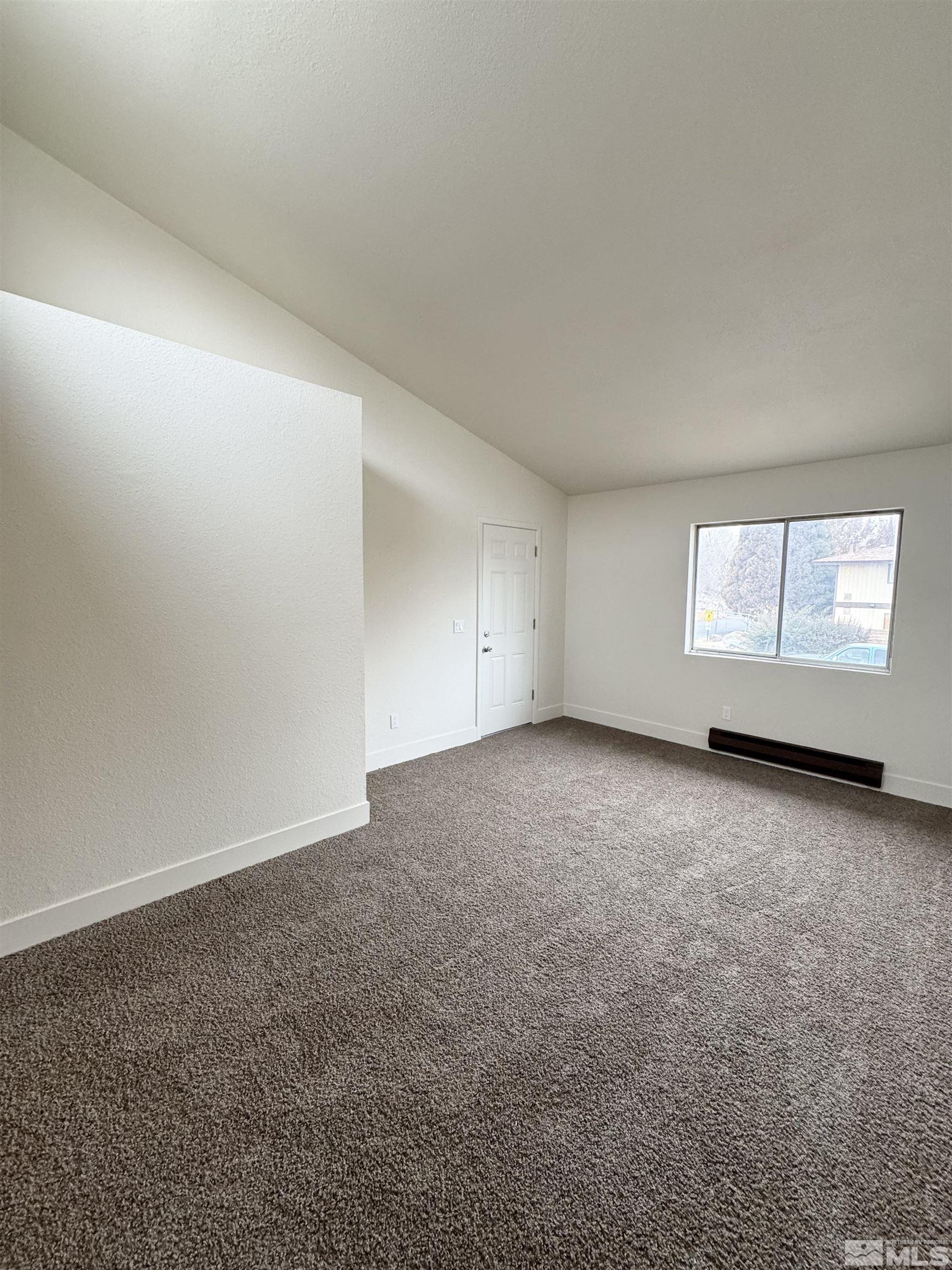 Photo #11: 240015609 Listing: Photo #11