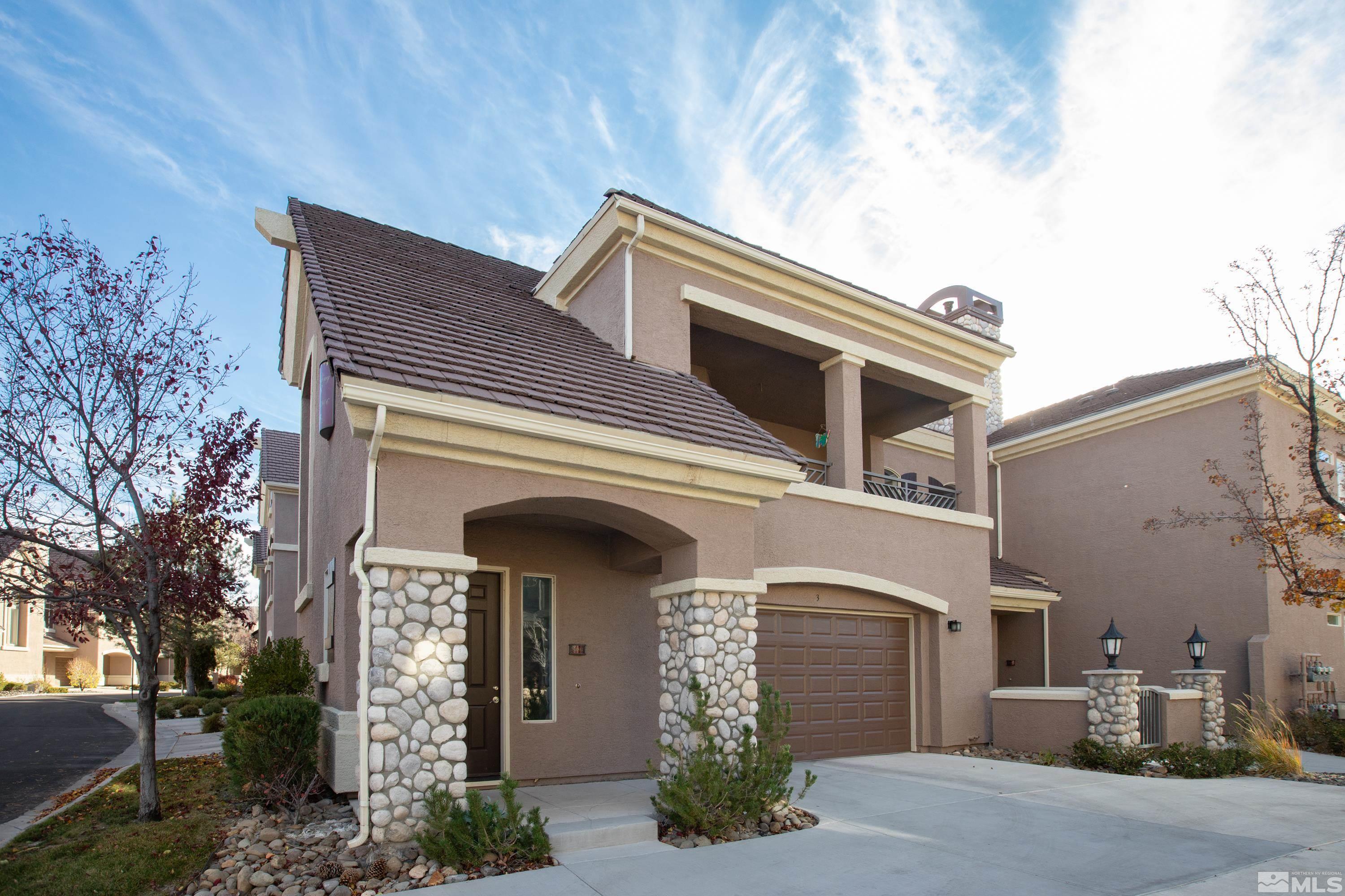 Photo #2: 250000072 Listing 