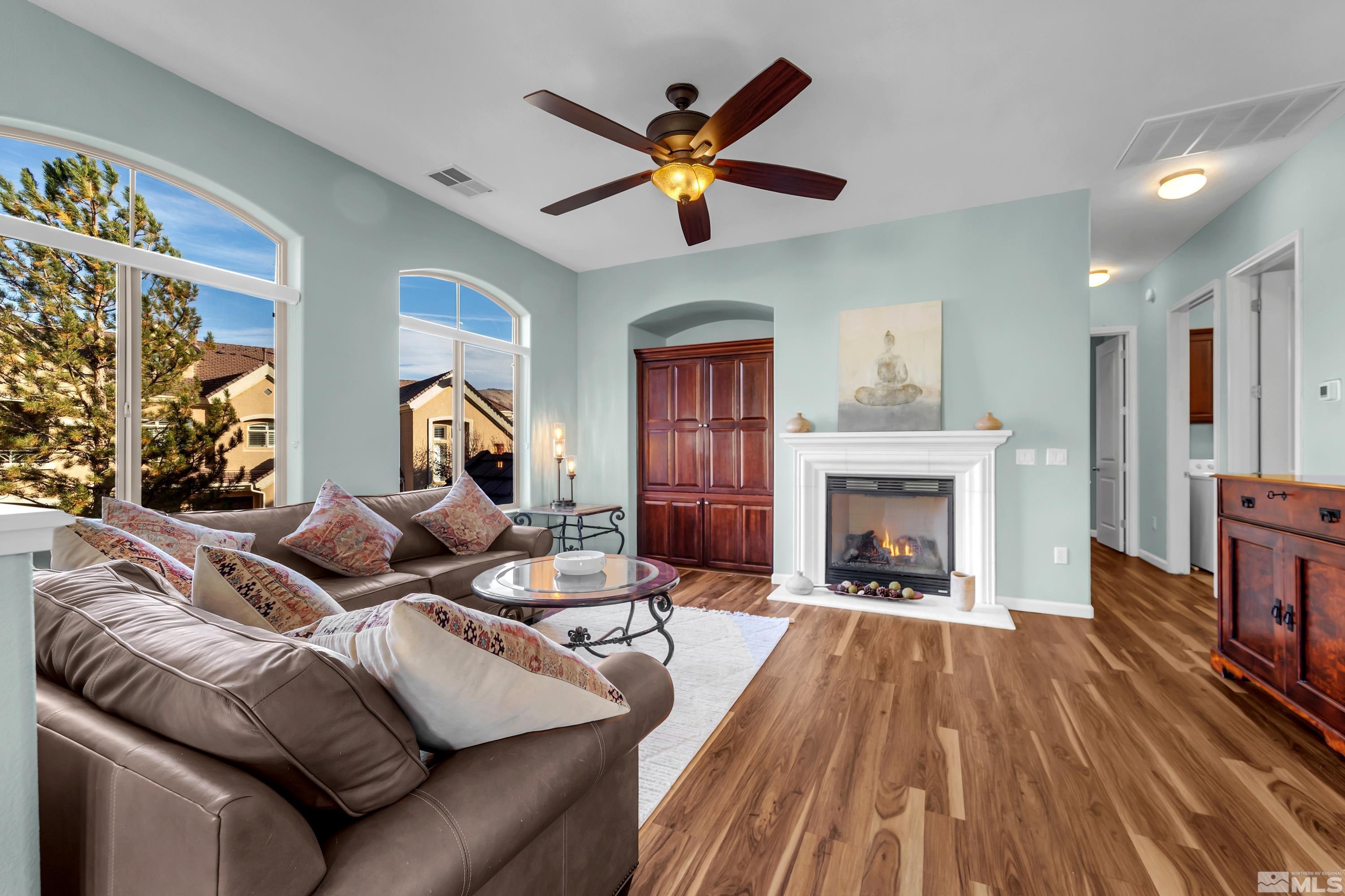 Photo #6: 250000072 Listing 