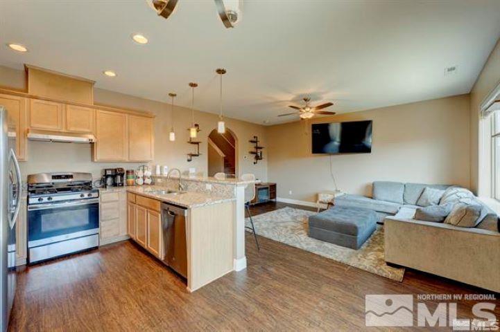 Photo #4: 250000154 Listing 