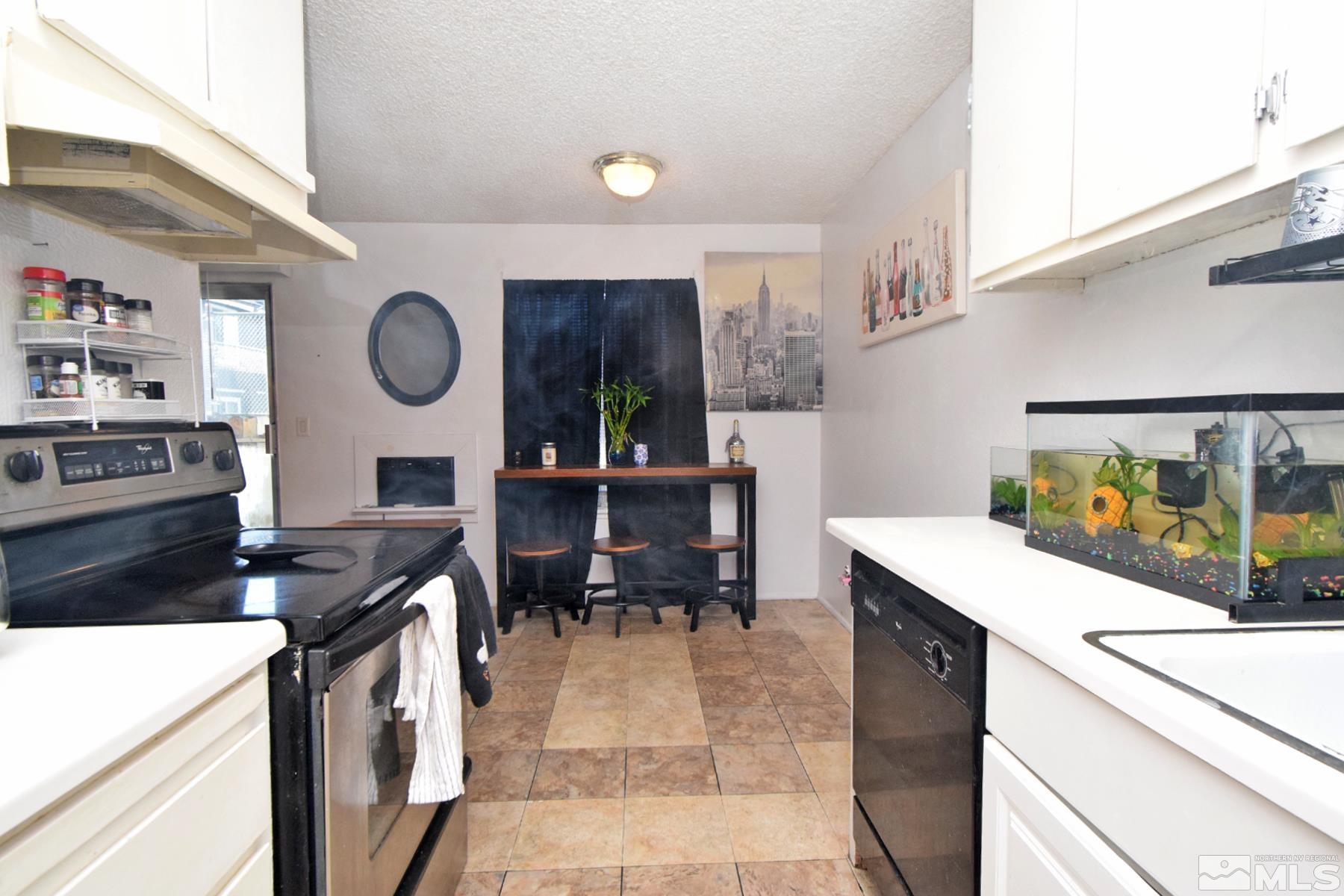 Photo #5: 250000215 Listing: Photo #5