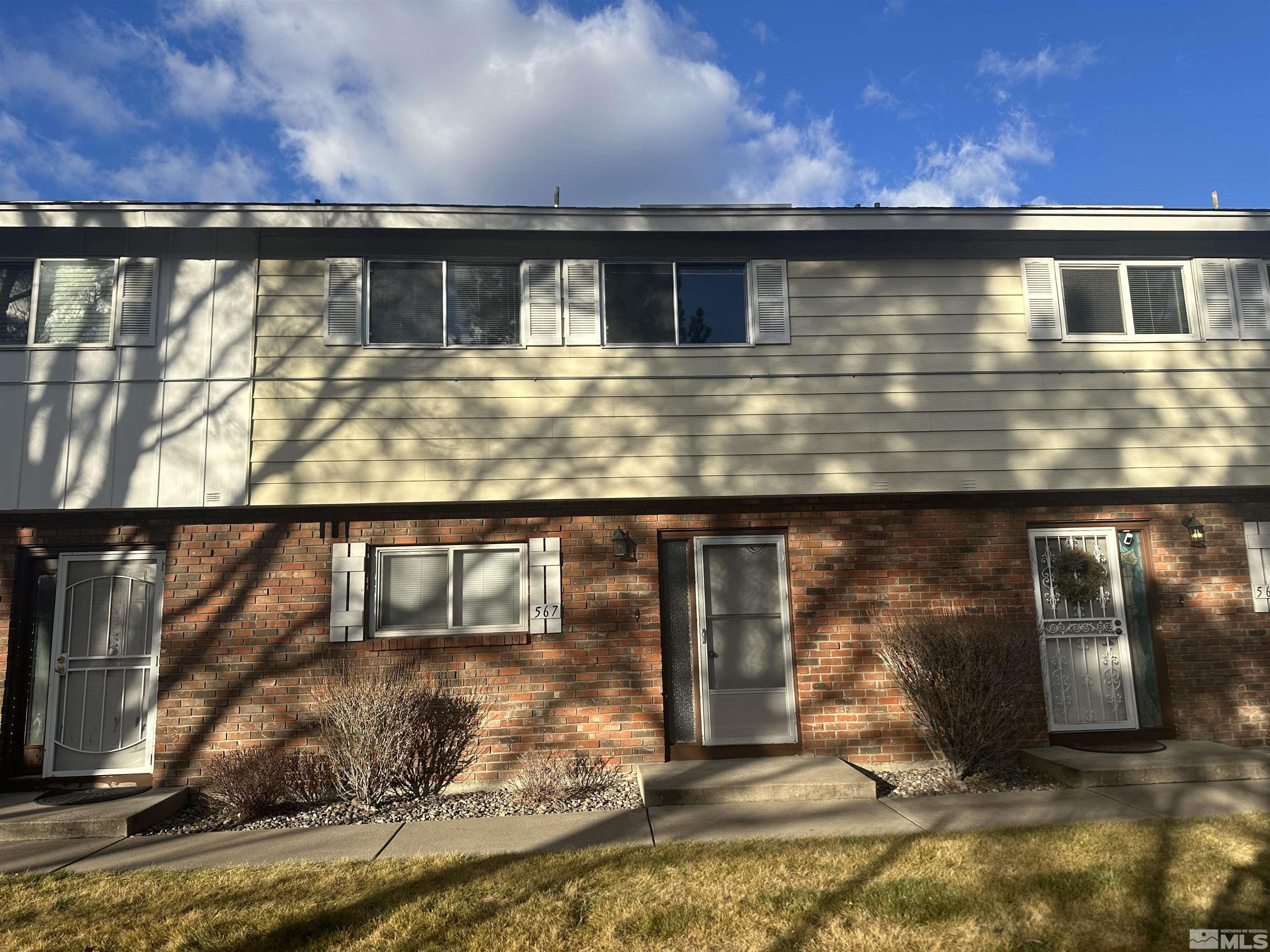 Photo #2: 250000239 Listing 