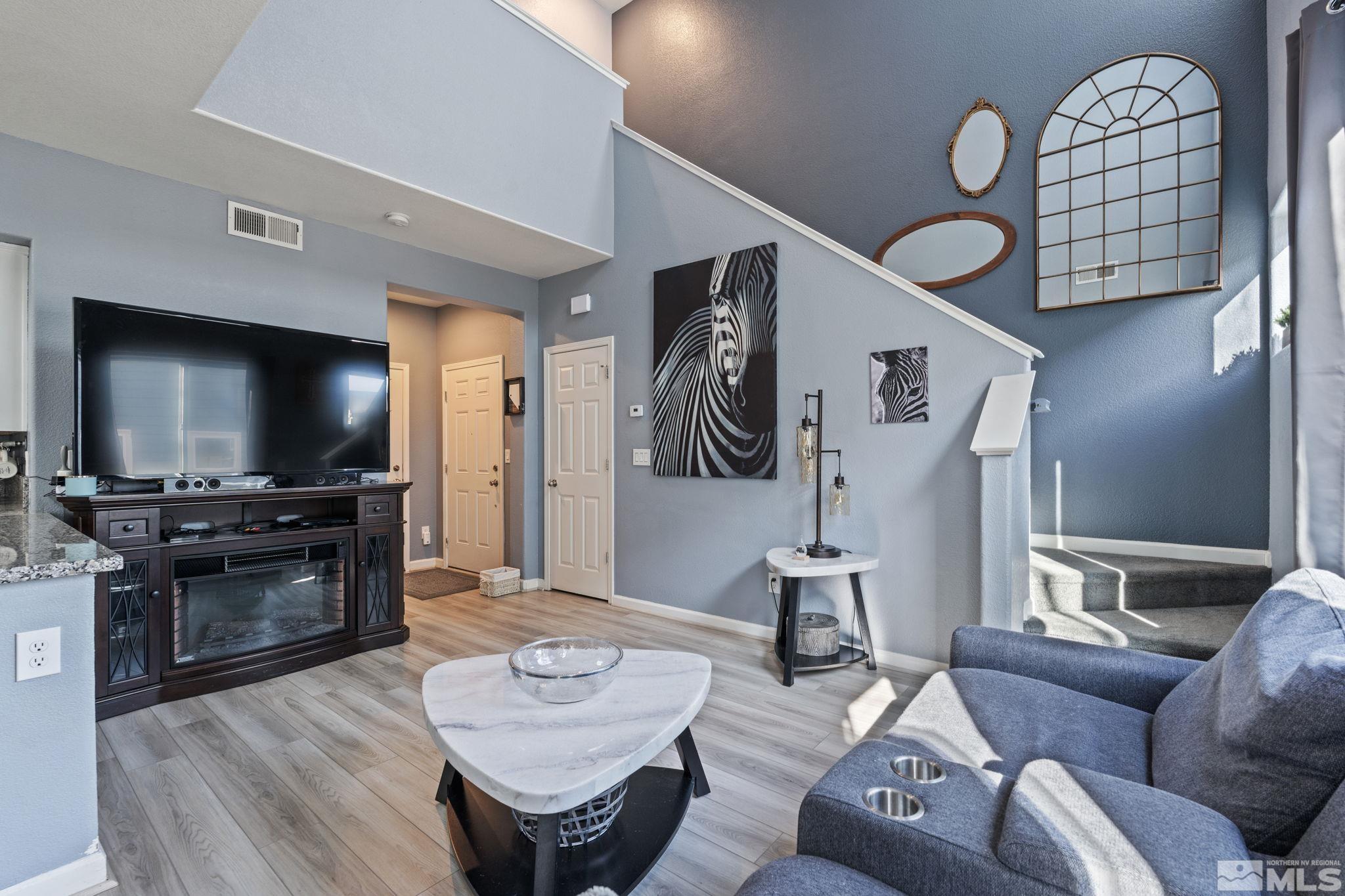 Photo #5: 250000274 Listing 