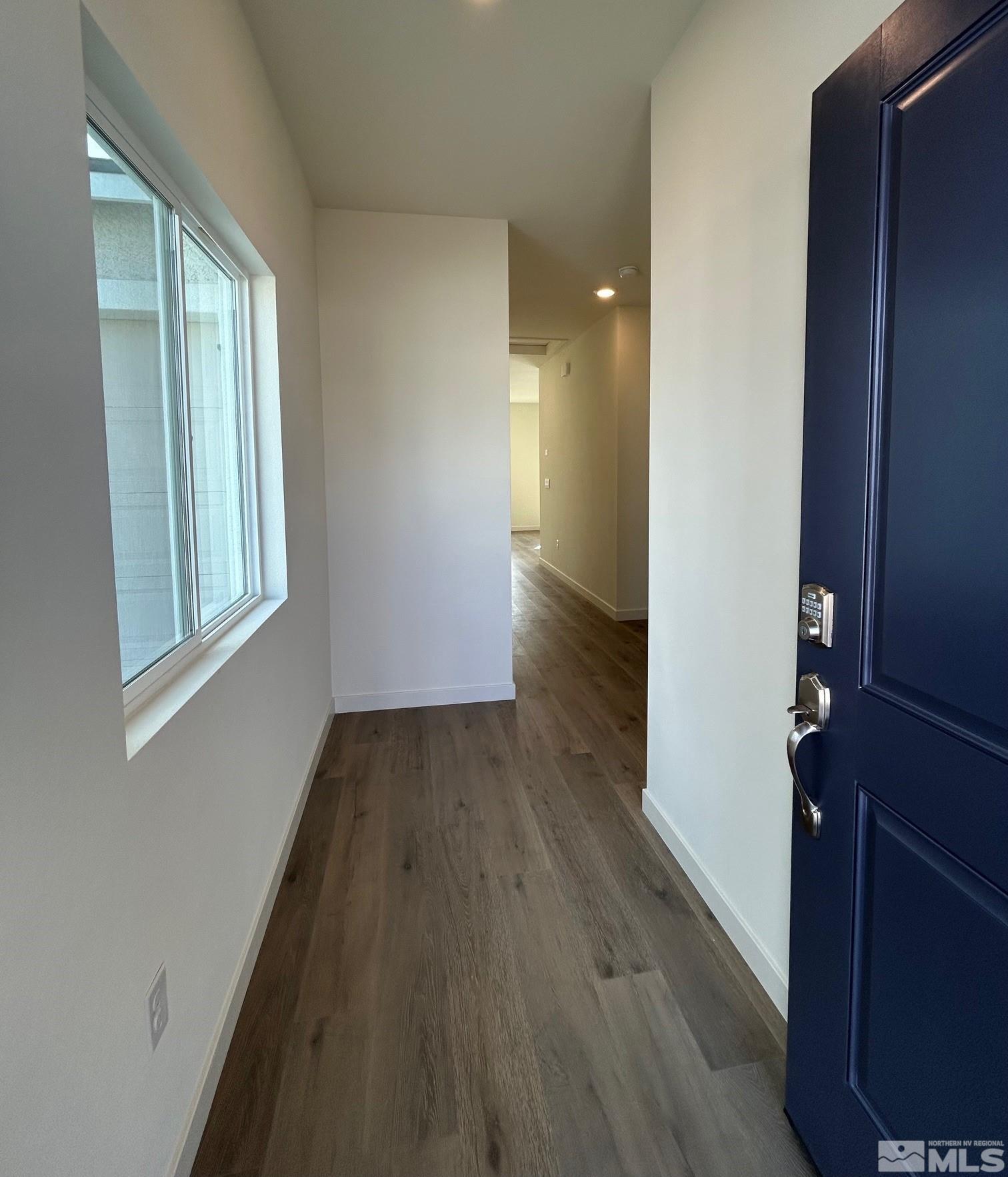 Photo #3: 250000340 Listing 