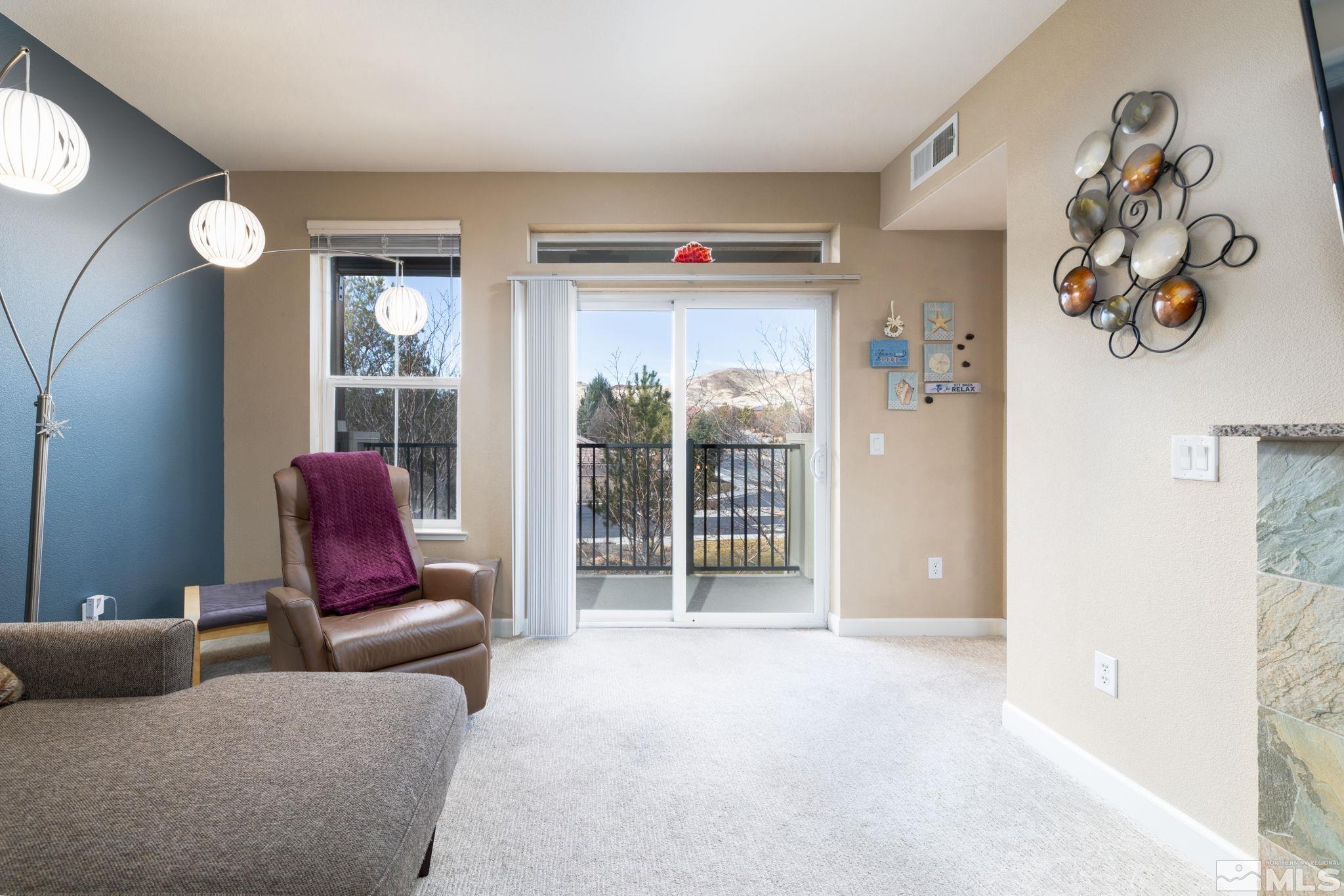 Photo #6: 250000350 Listing 