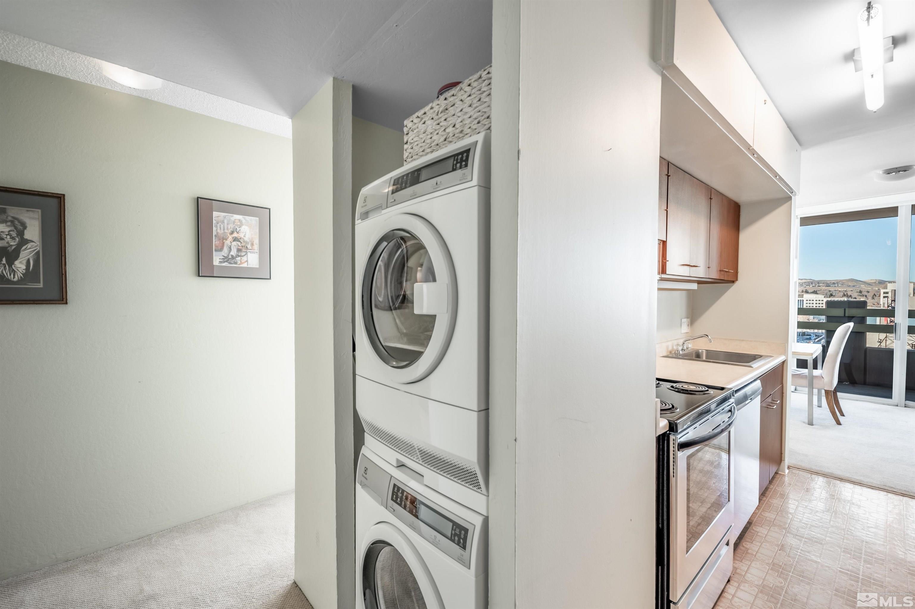 Photo #3: 250000502 Listing 