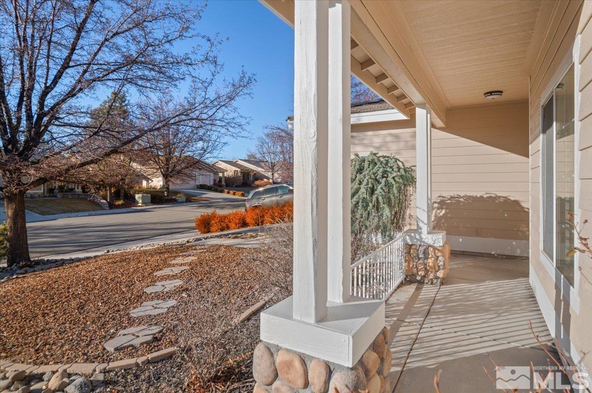 Photo #5: 250000580 Listing 