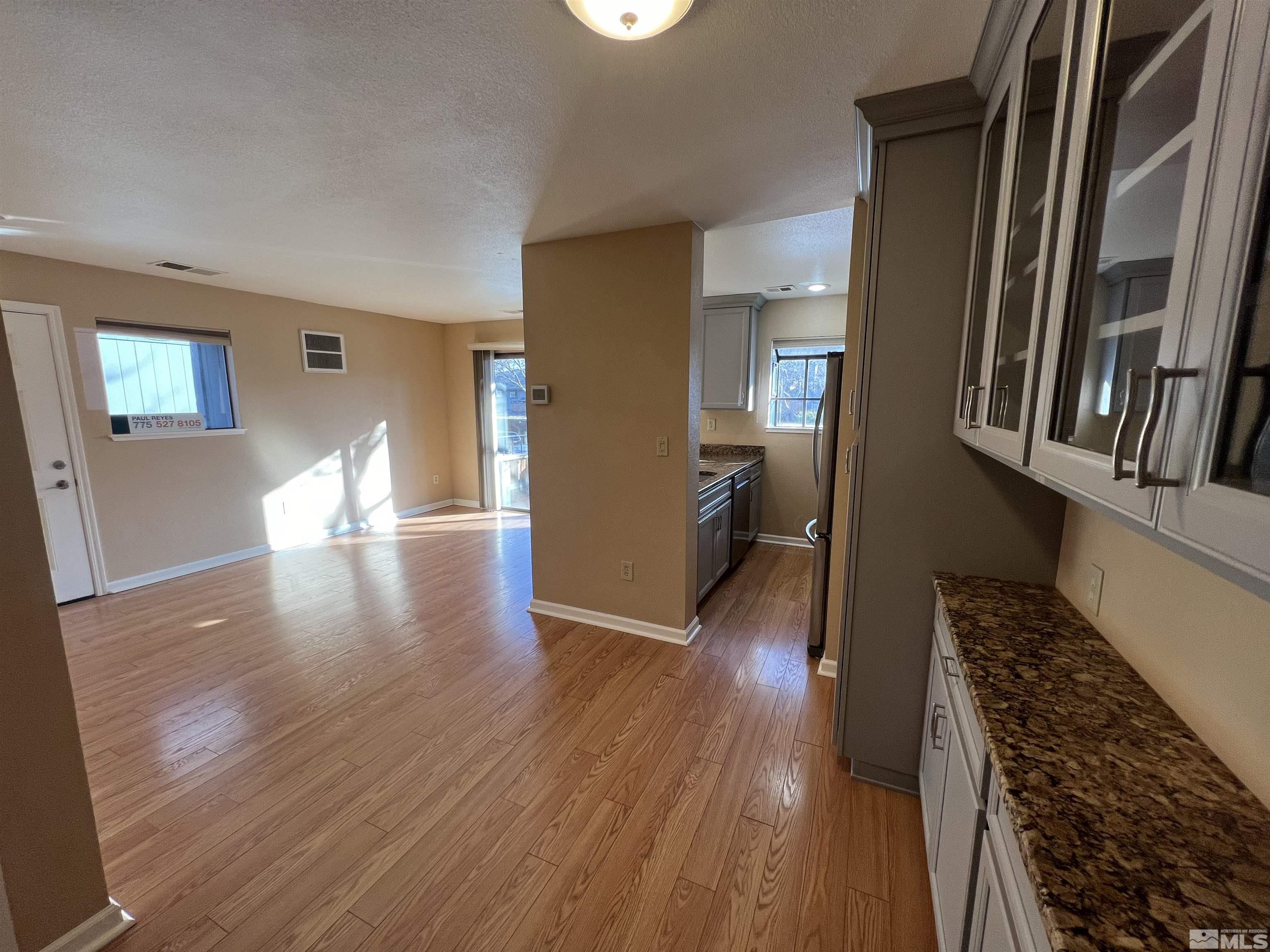 Photo #18: 250000905 Listing: Photo #18