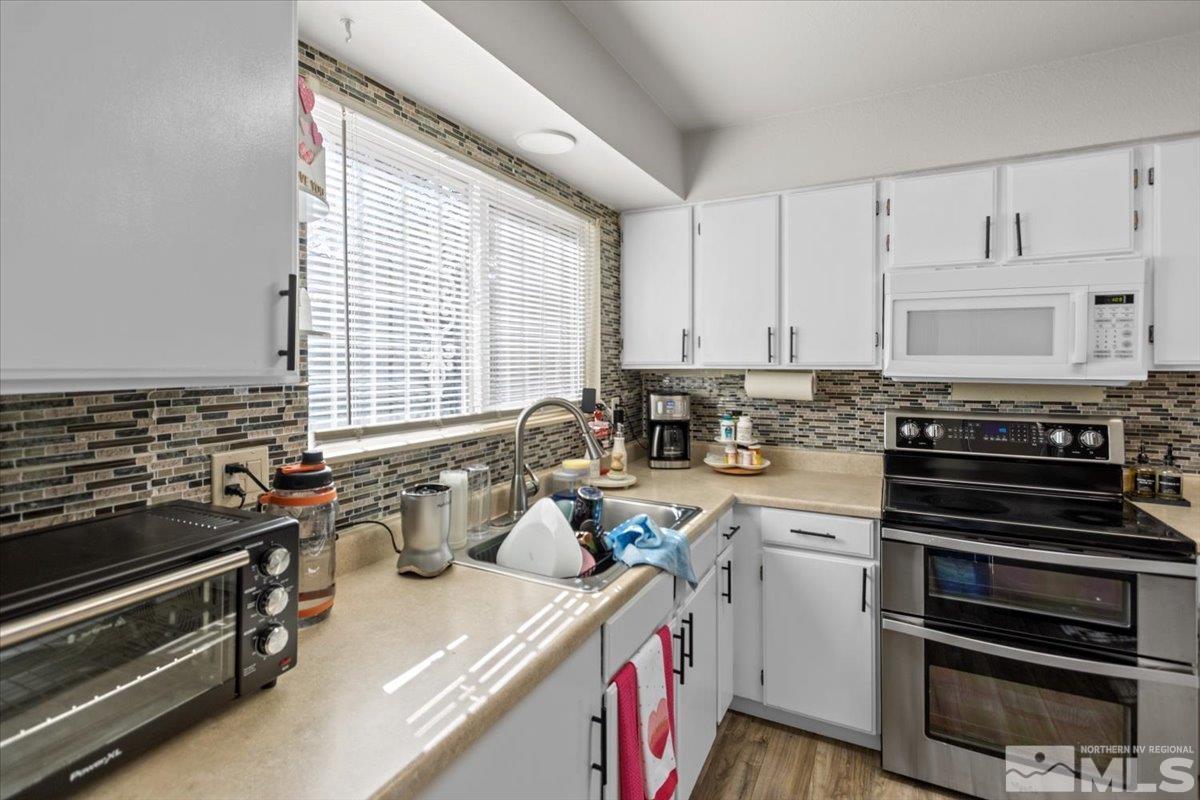 Photo #4: 250000919 Listing 