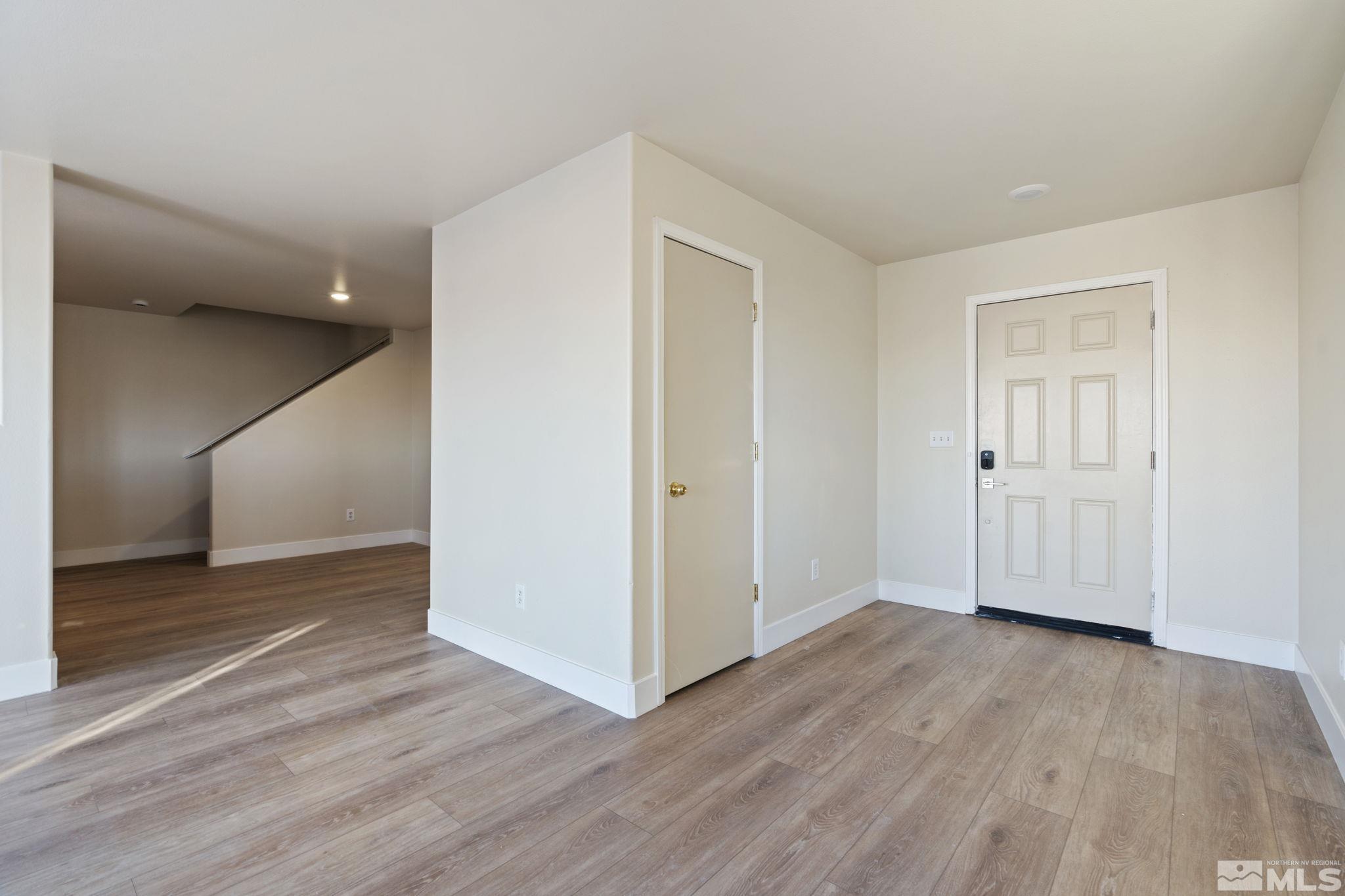 Photo #16: 250001100 Listing: Photo #16