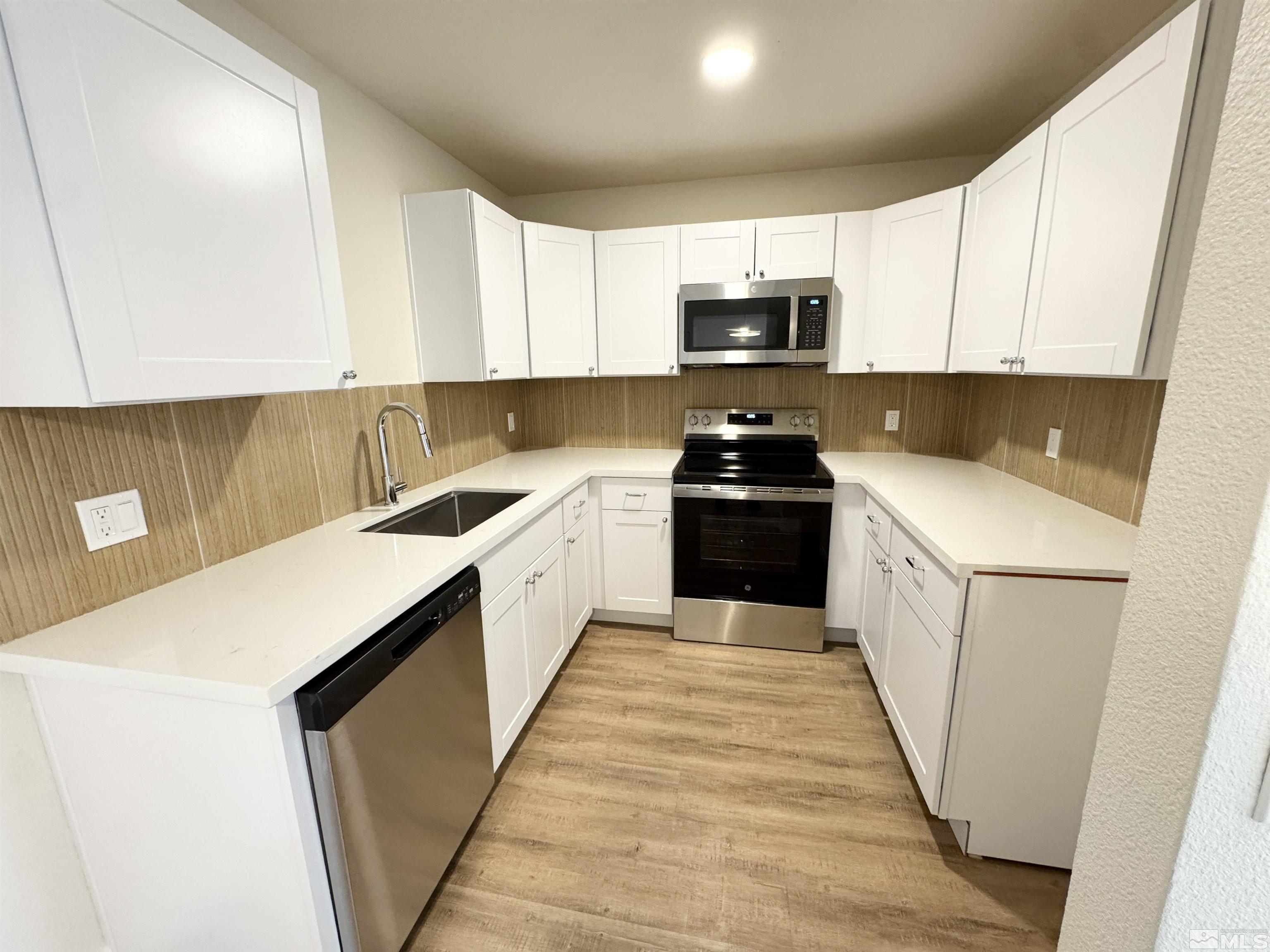 Photo #7: 250001176 Listing: Photo #7