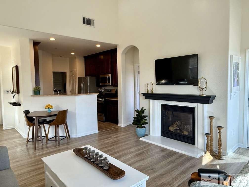 Photo #6: 250001343 Listing 