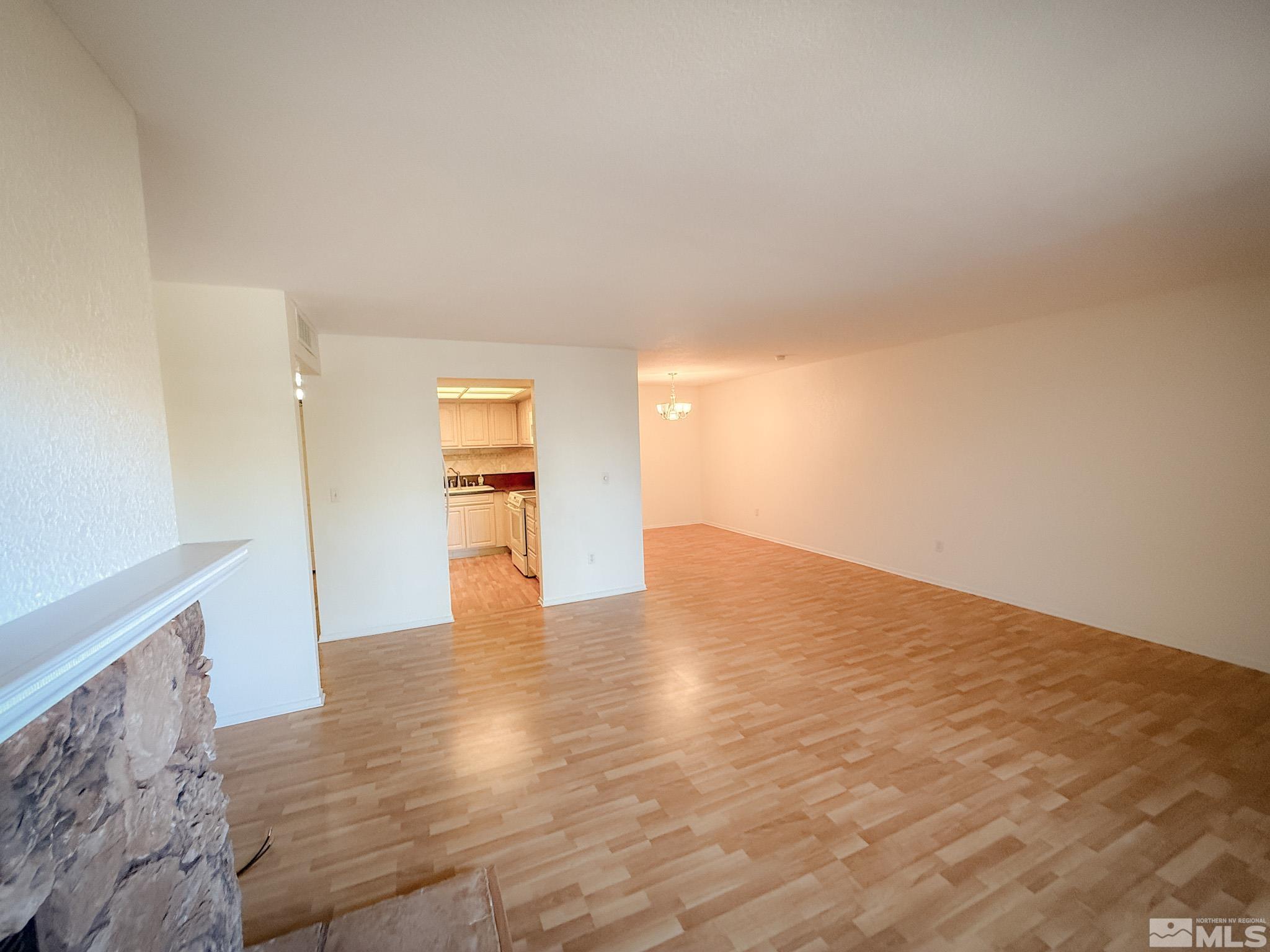 Photo #10: 250001389 Listing: Photo #10