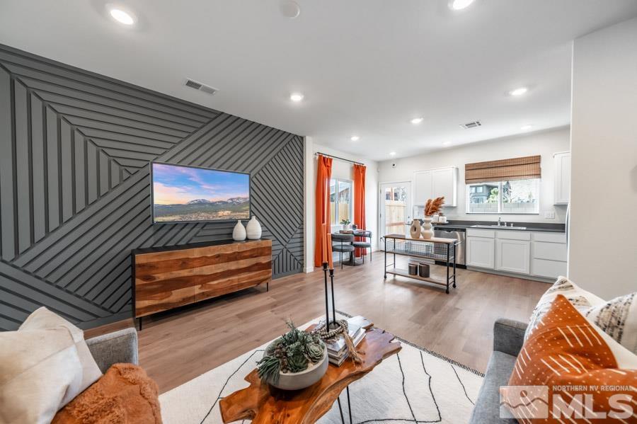 Photo #5: 250001495 Listing 