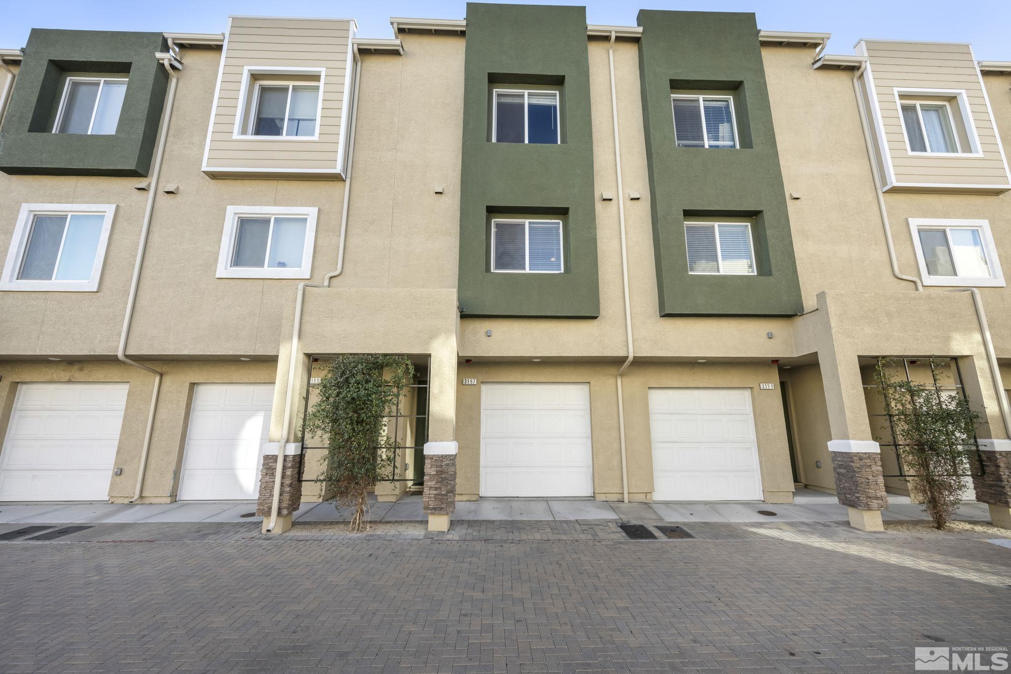 Photo #2: 250001584 Listing 