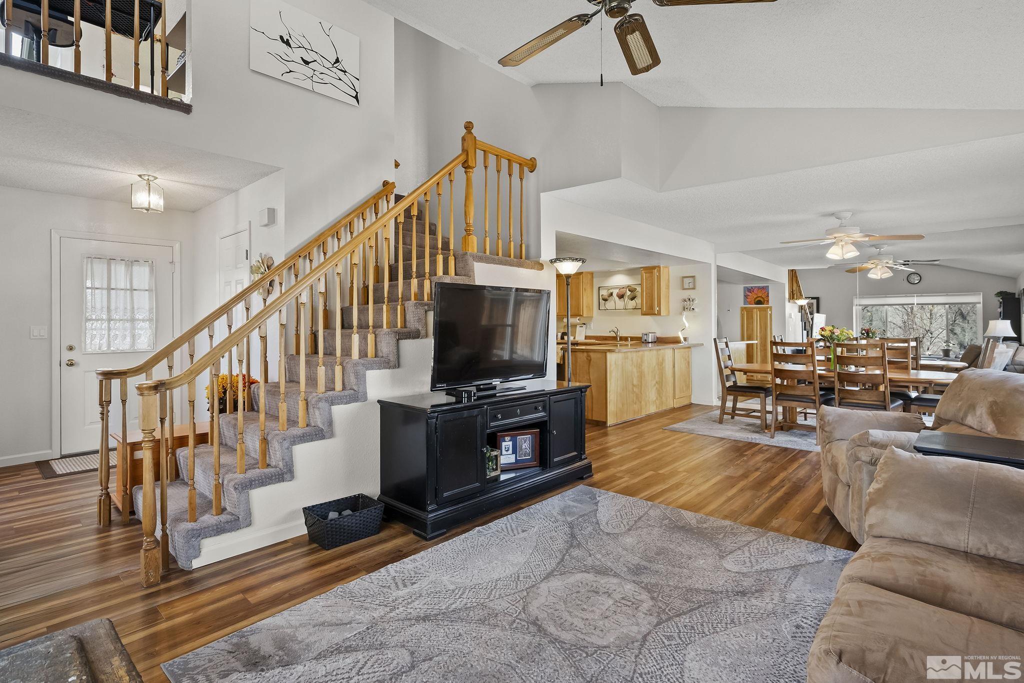Photo #3: 250001607 Listing 