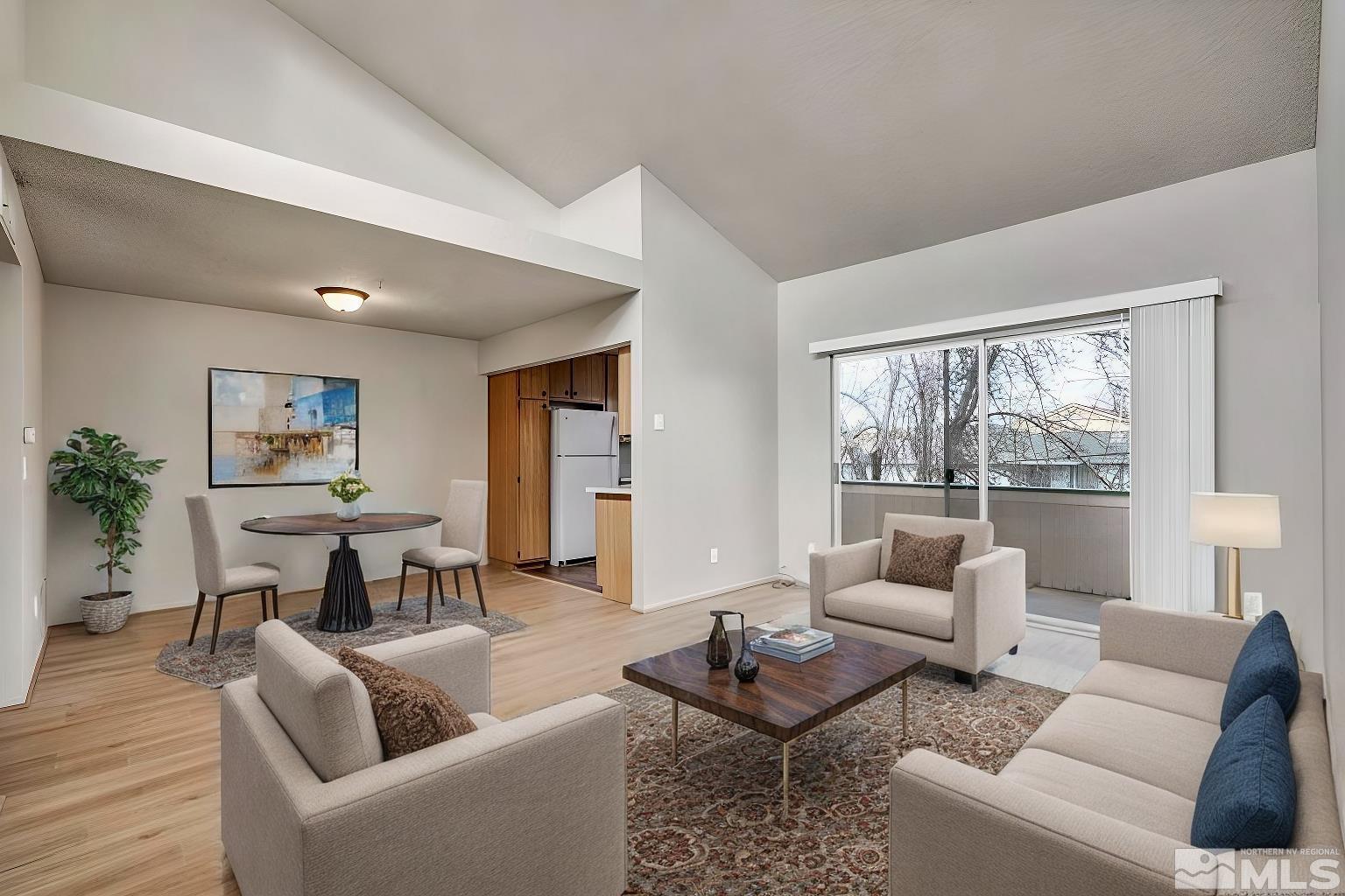 Photo #2: 250001688 Listing 