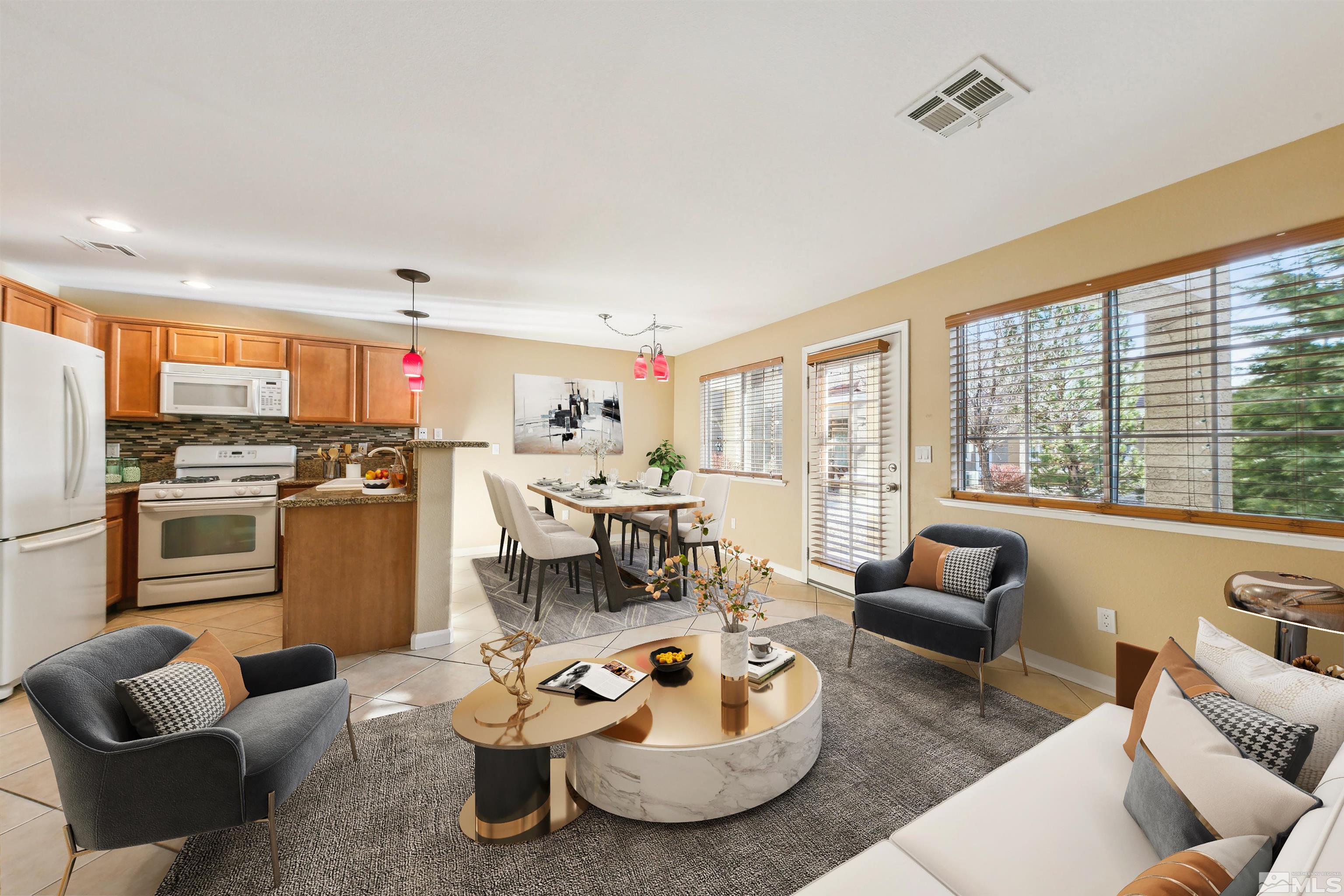 Photo #2: 250001761 Listing 
