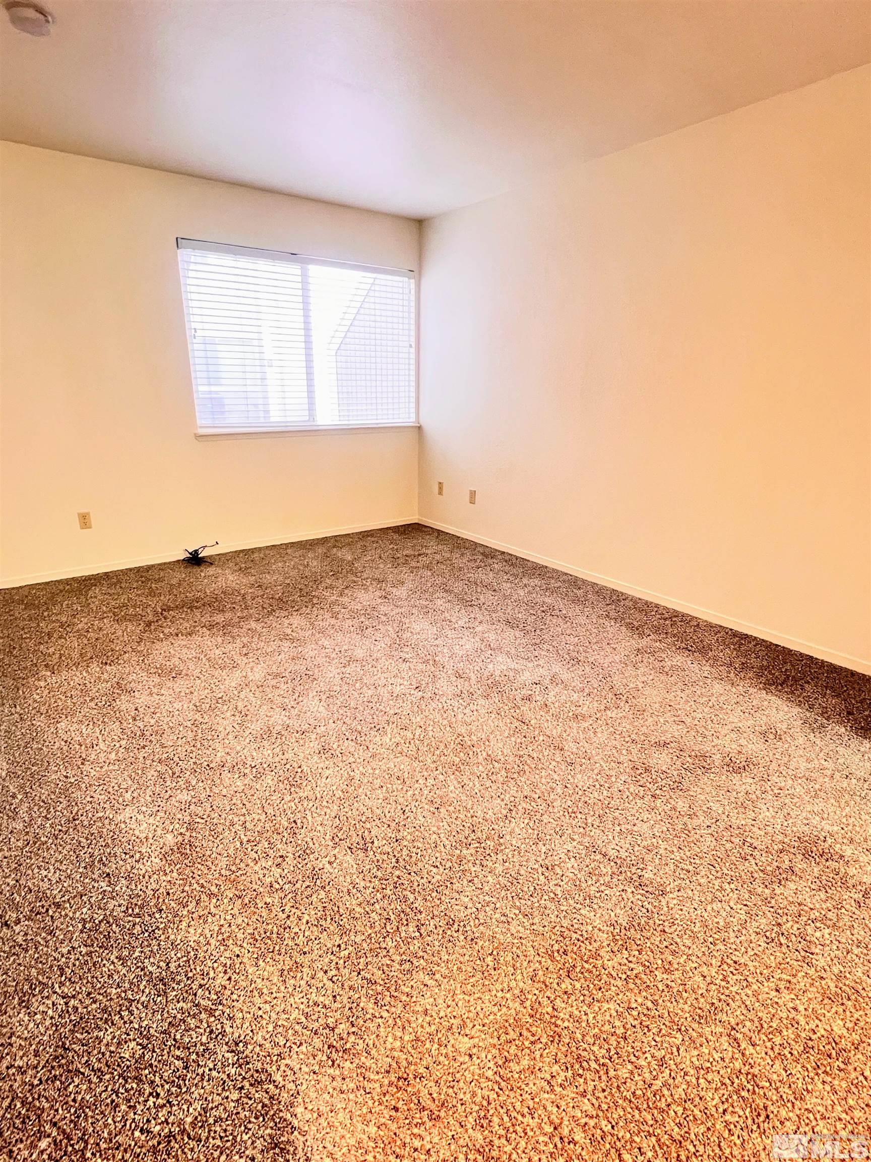 Photo #12: 250001900 Listing: Photo #12