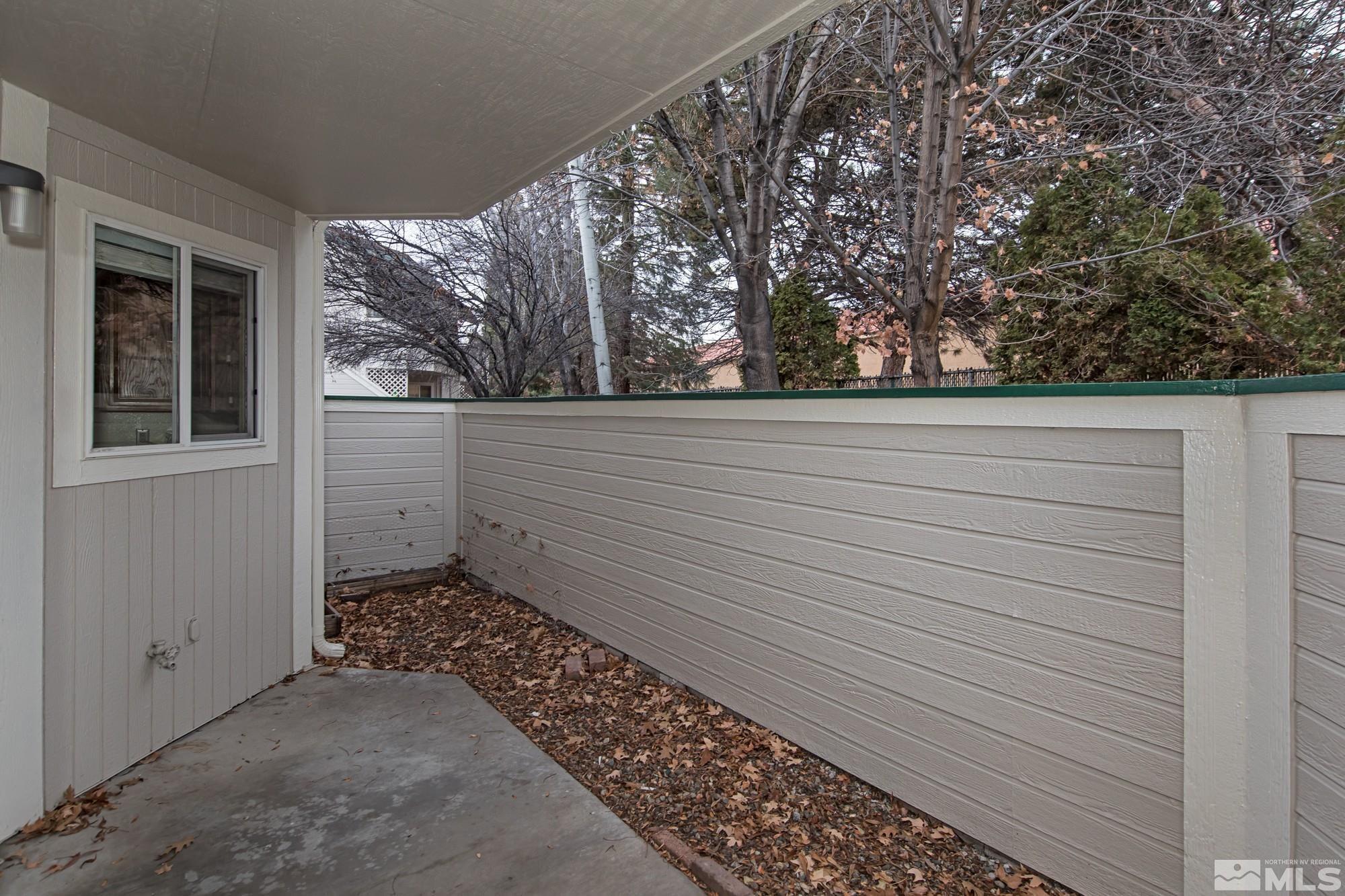 Photo #4: 250001900 Listing 