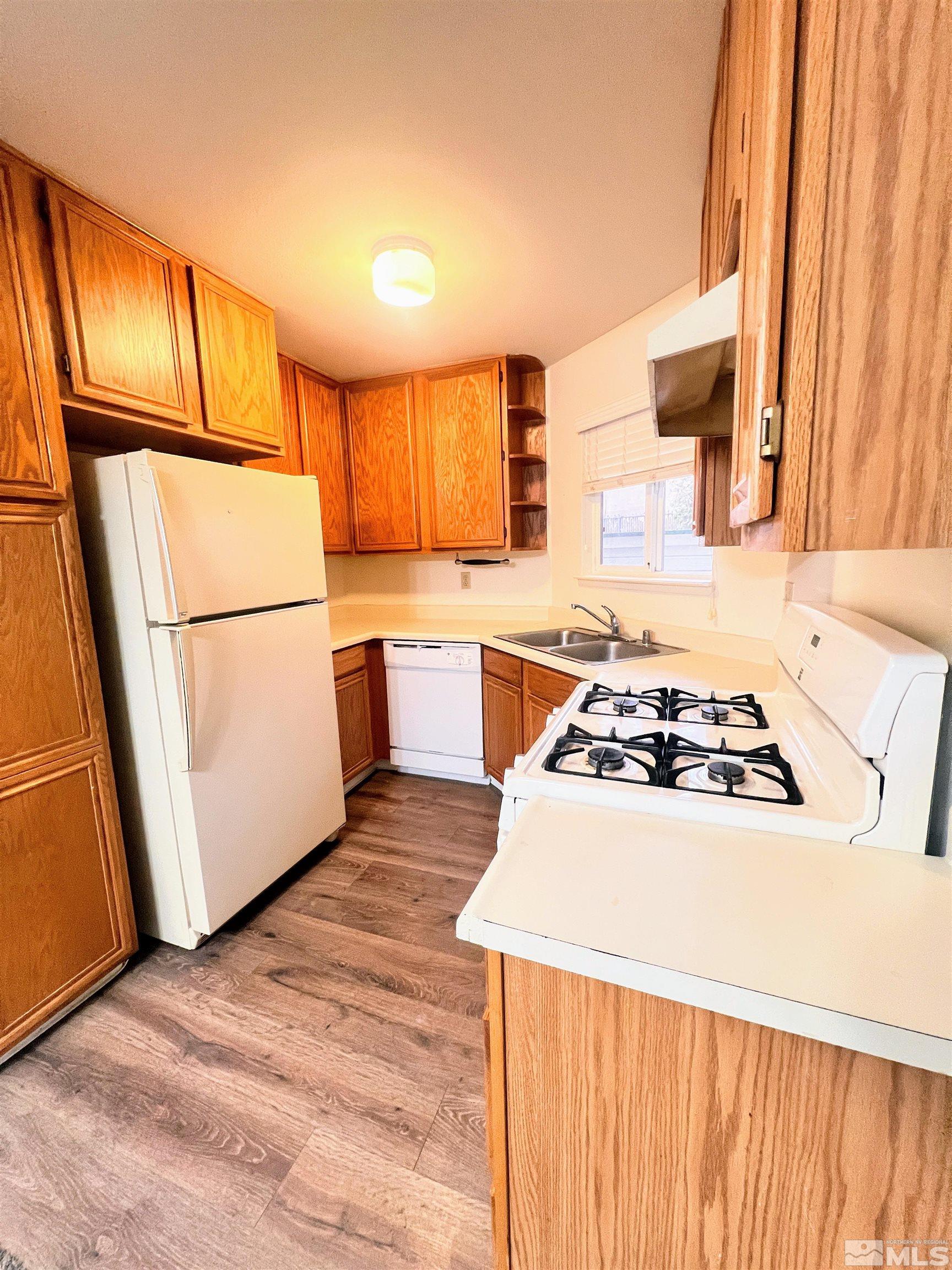 Photo #6: 250001900 Listing 