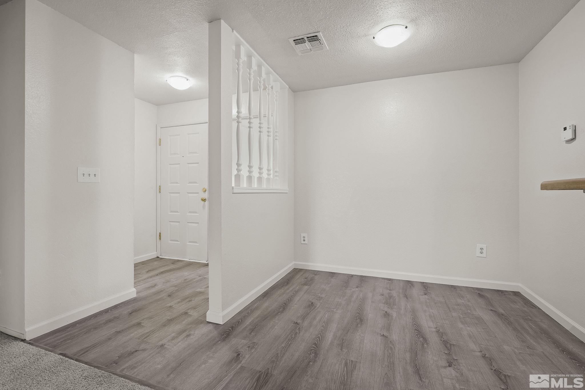 Photo #5: 250002094 Listing 