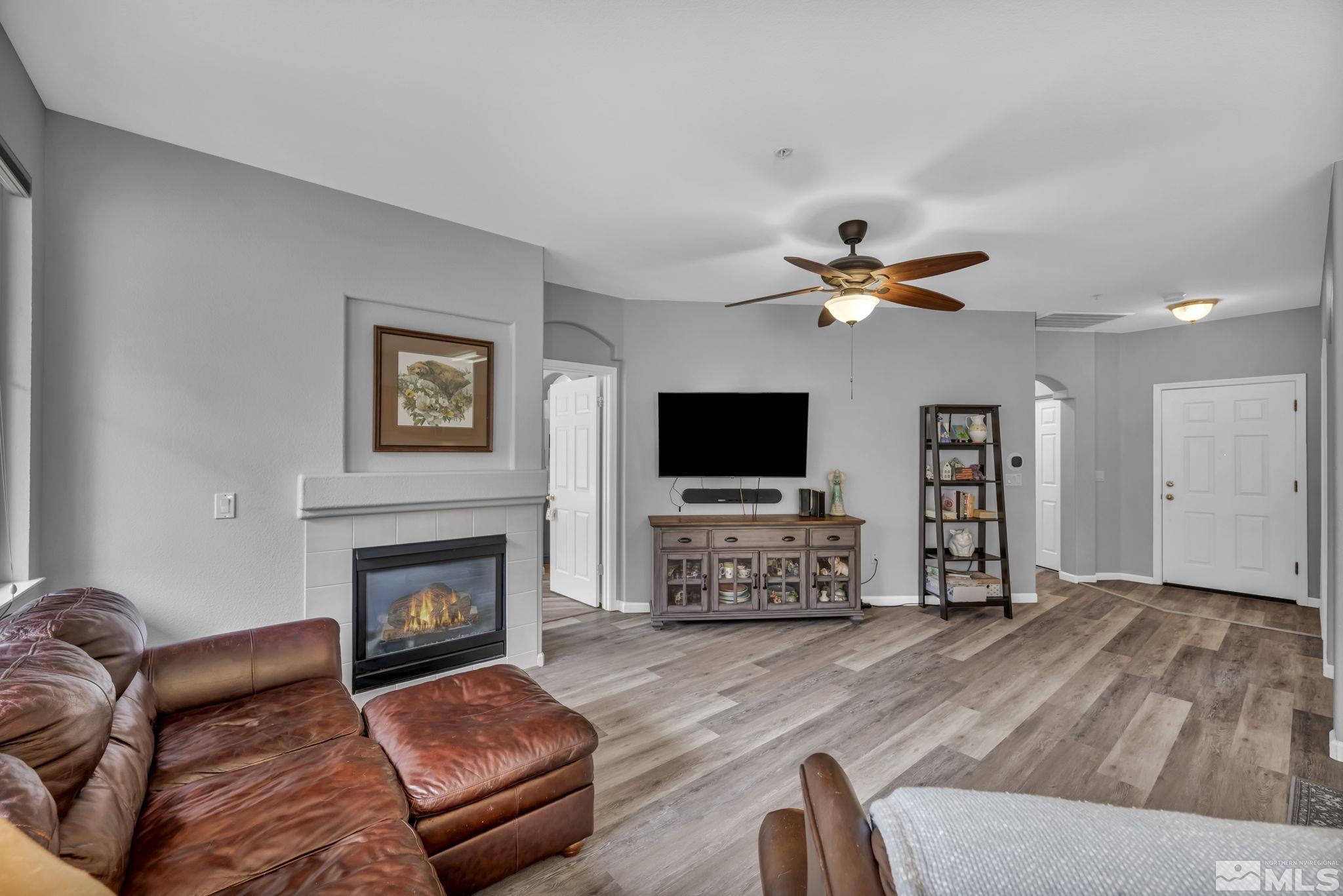Photo #3: 250002106 Listing 