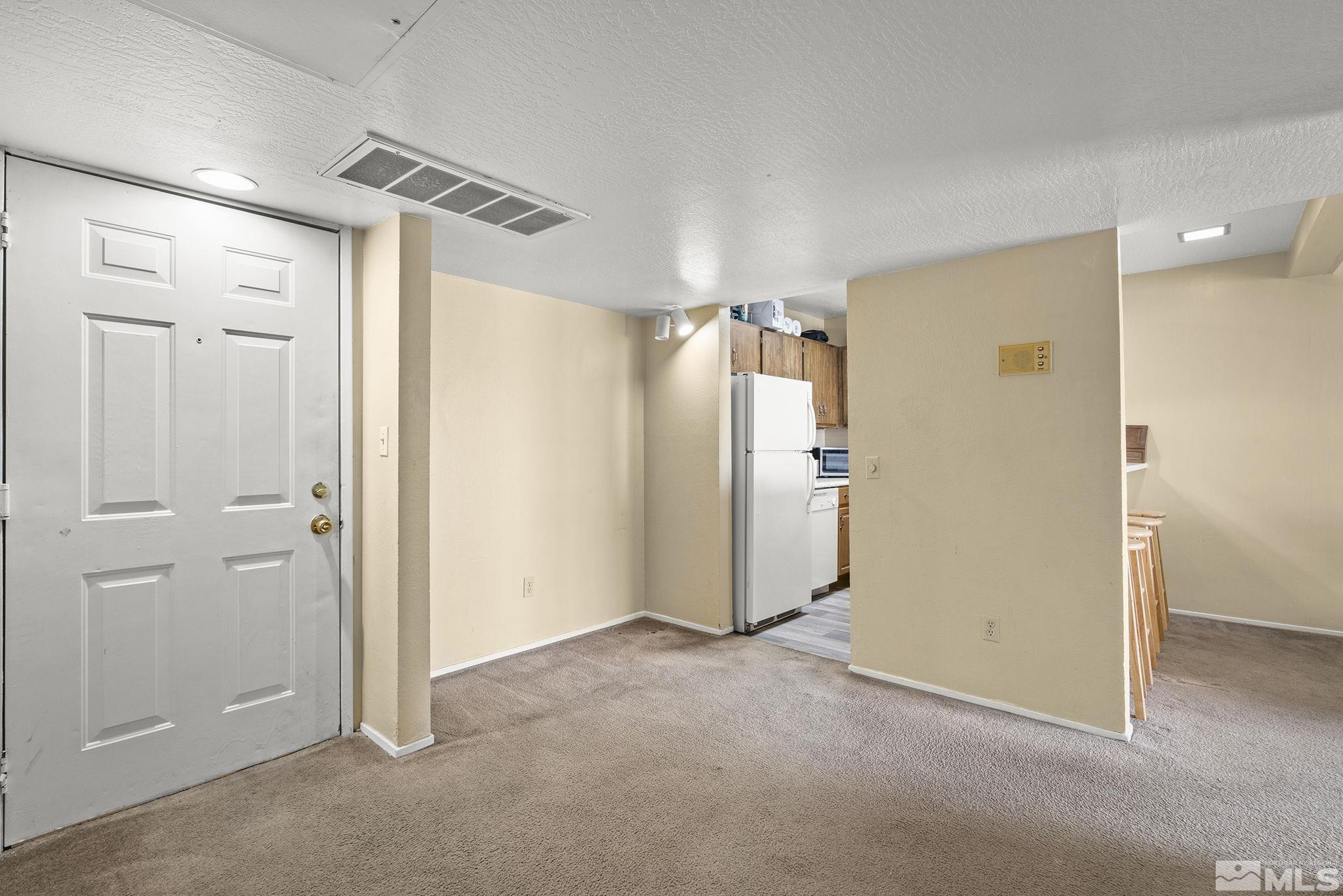 Photo #9: 250002148 Listing: Photo #9