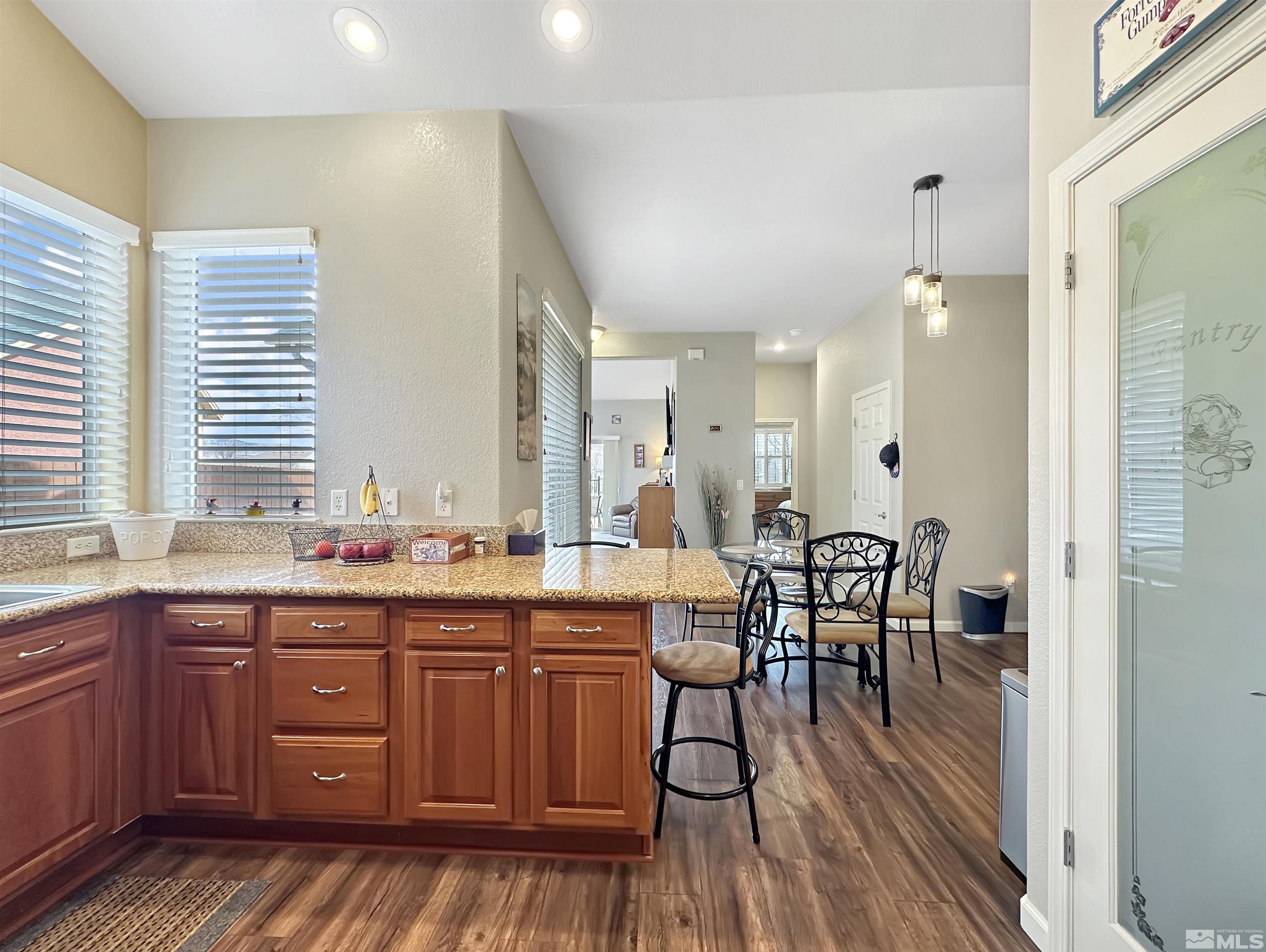 Photo #5: 250002175 Listing 