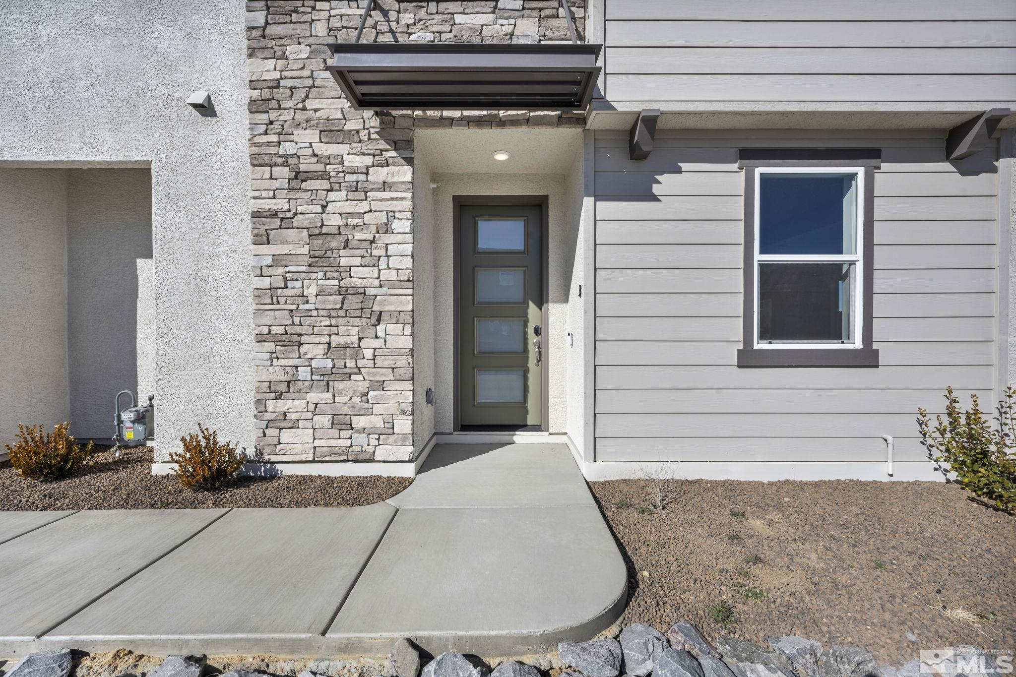 Photo #2: 250002479 Listing 