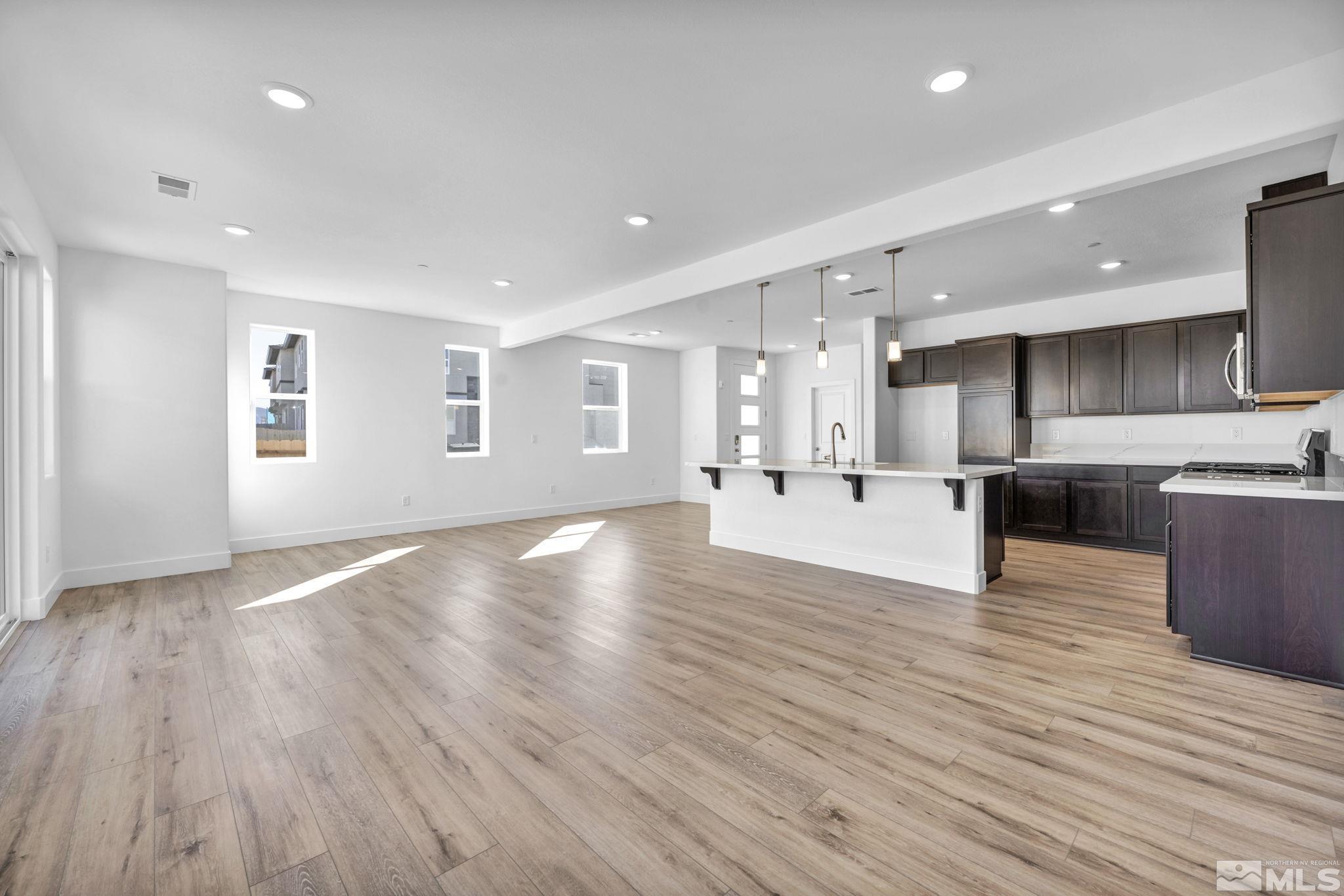 Photo #6: 250002479 Listing 