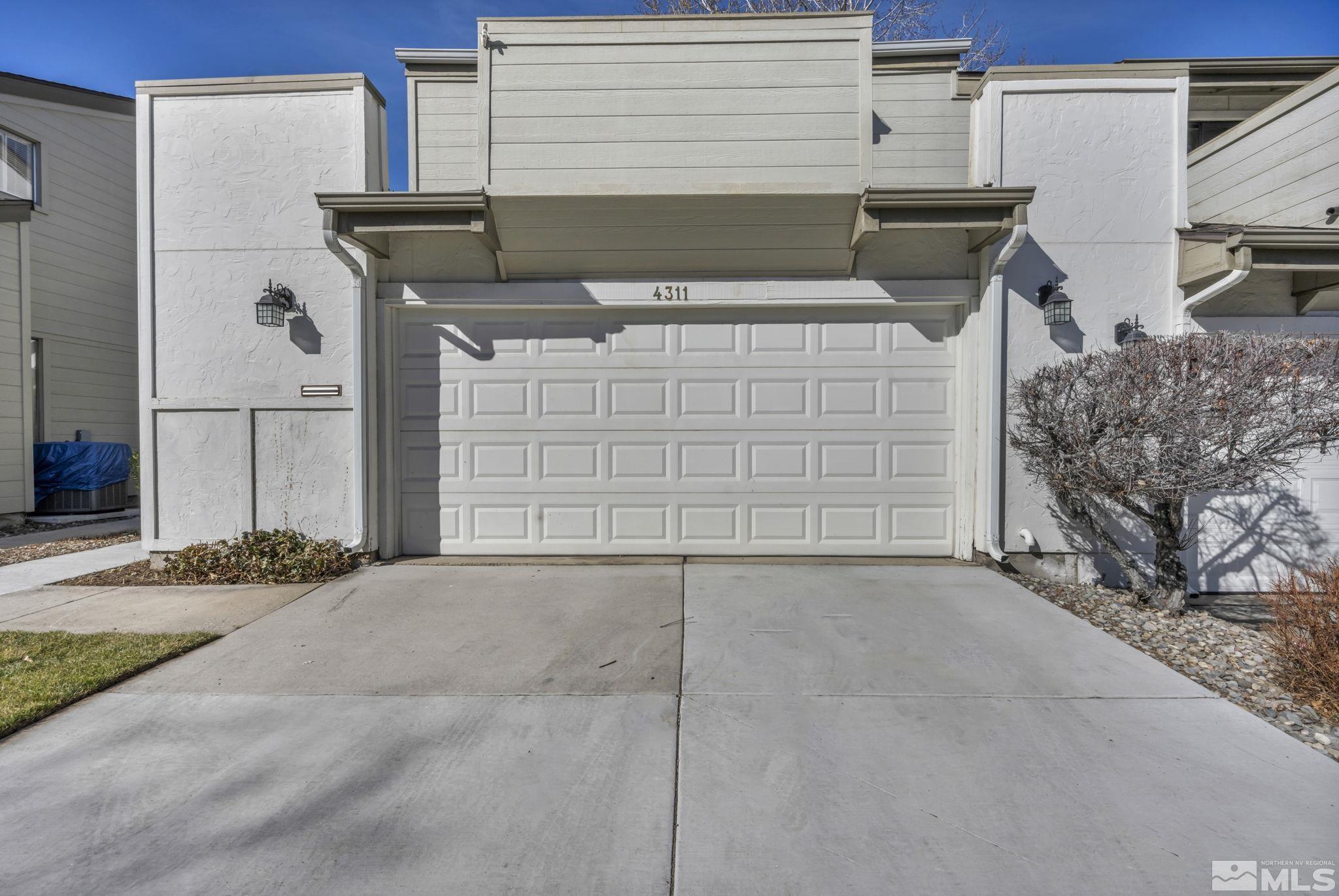 Photo #3: 250002558 Listing 