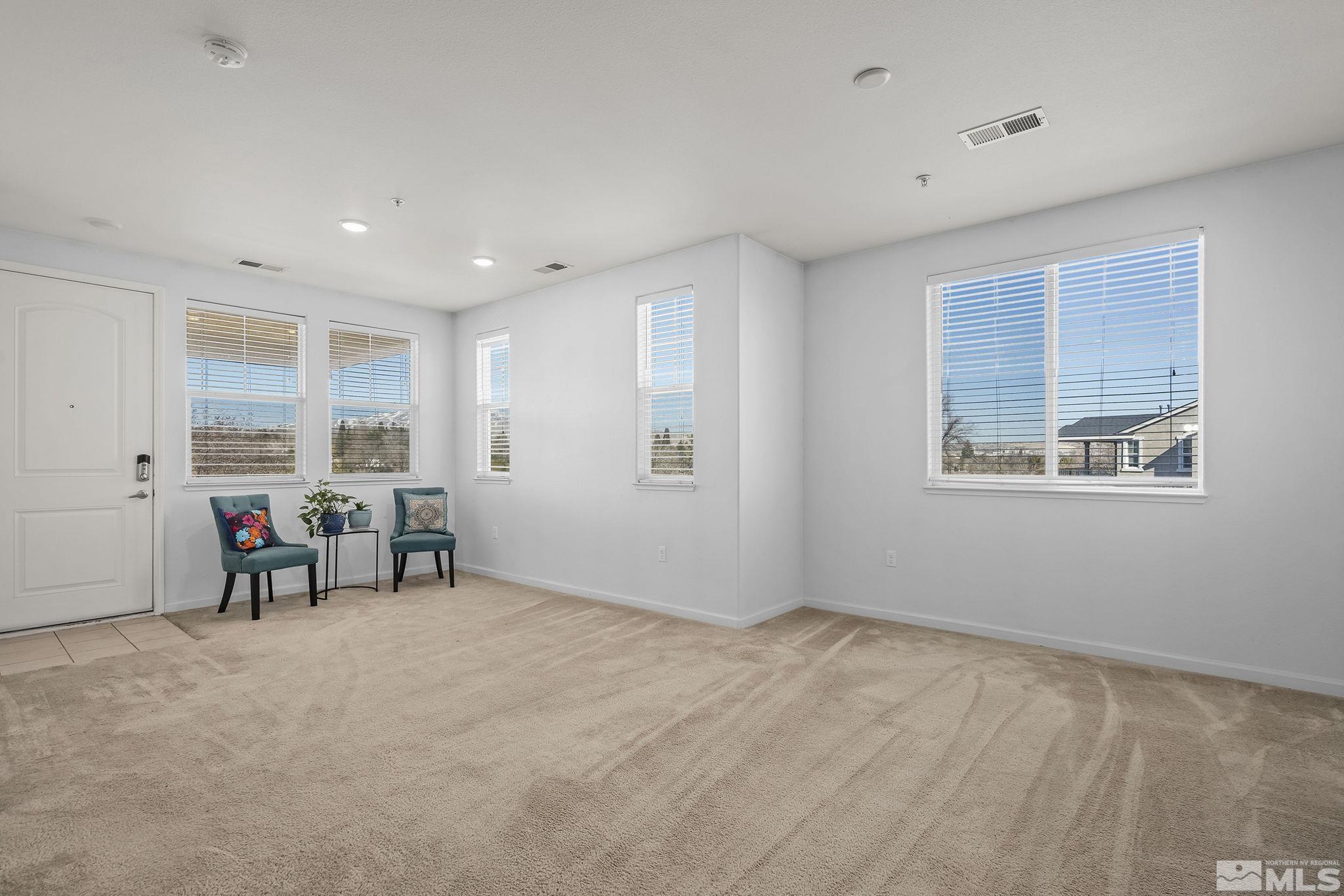 Photo #3: 250002591 Listing 