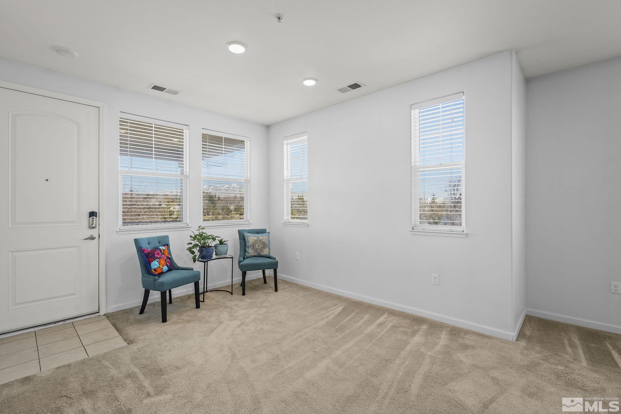 Photo #5: 250002591 Listing 