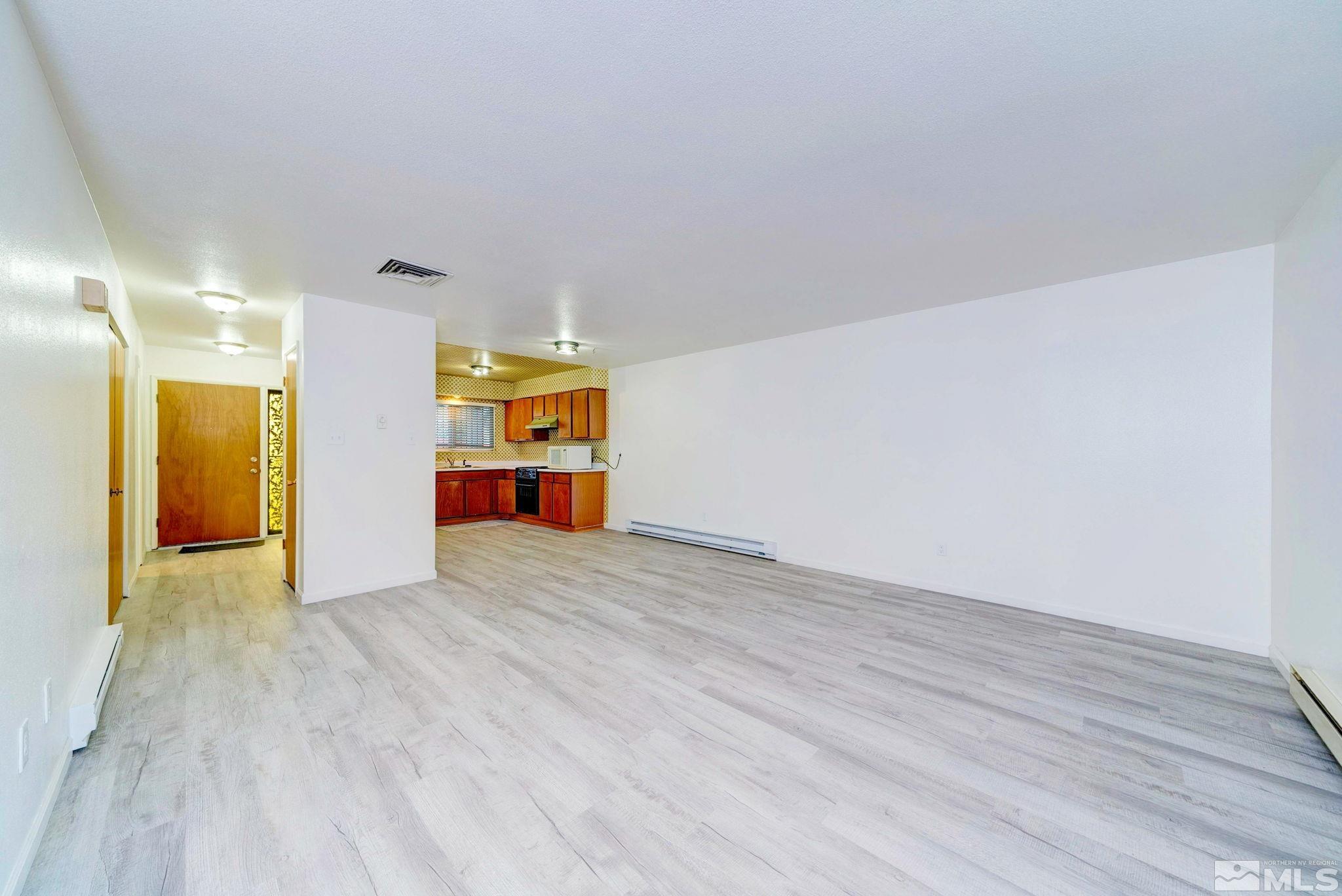 Photo #6: 250002734 Listing 