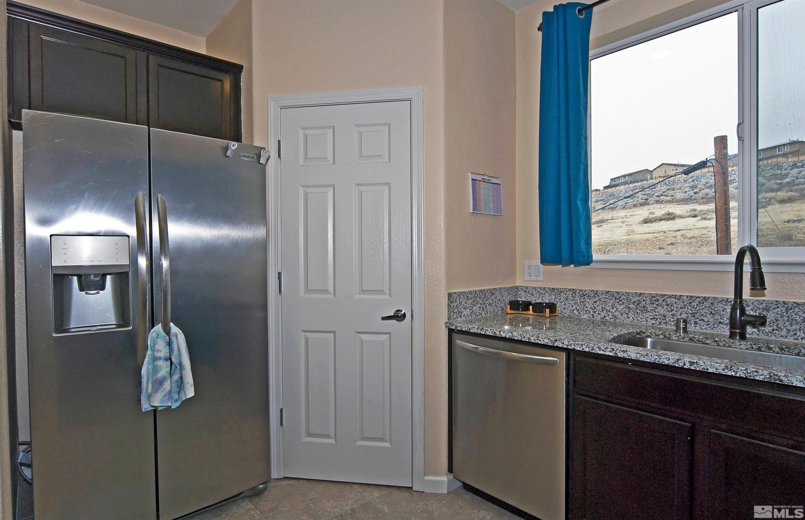 Photo #3: 250002861 Listing 