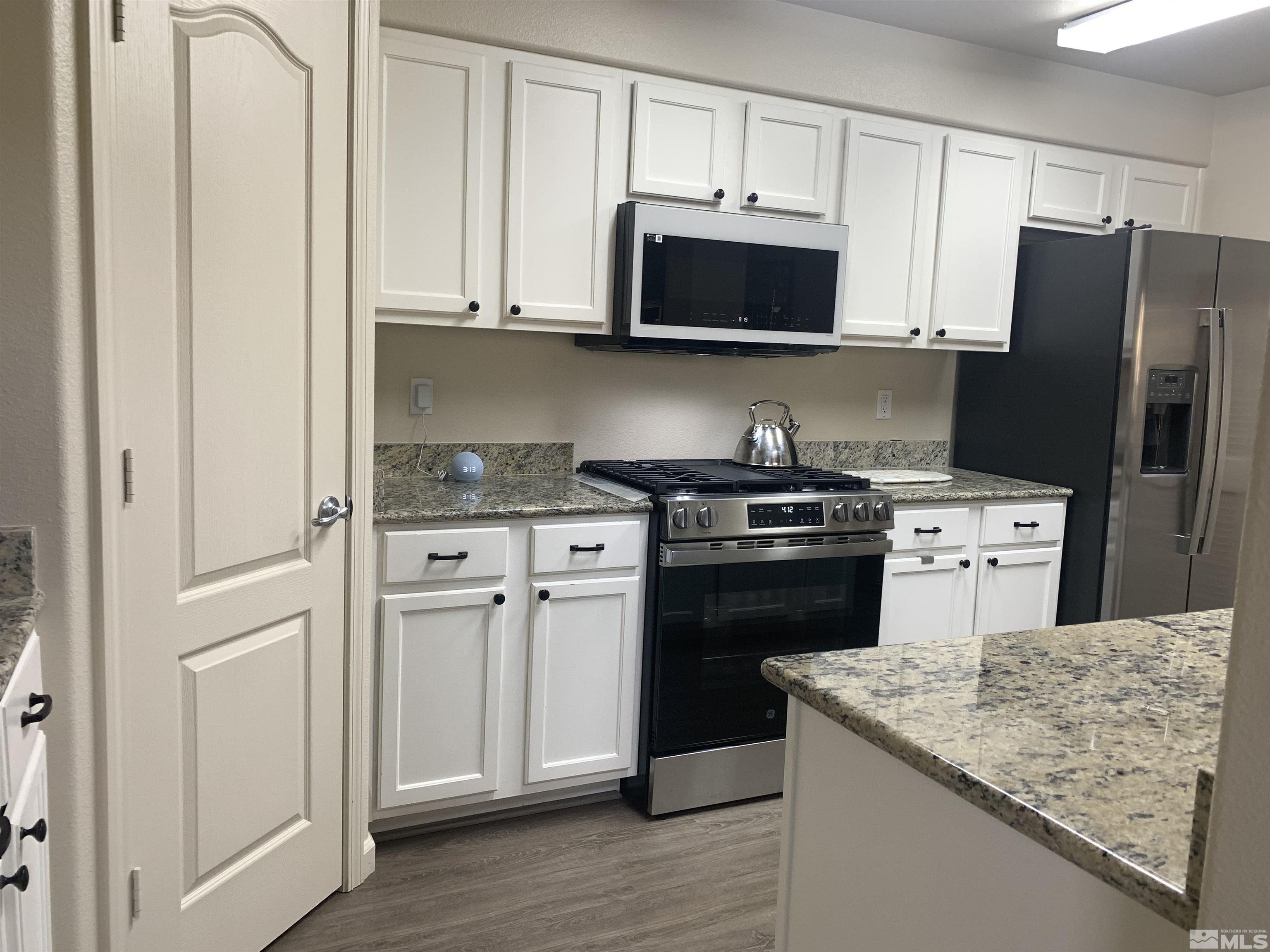 Photo #2: 250002948 Listing 