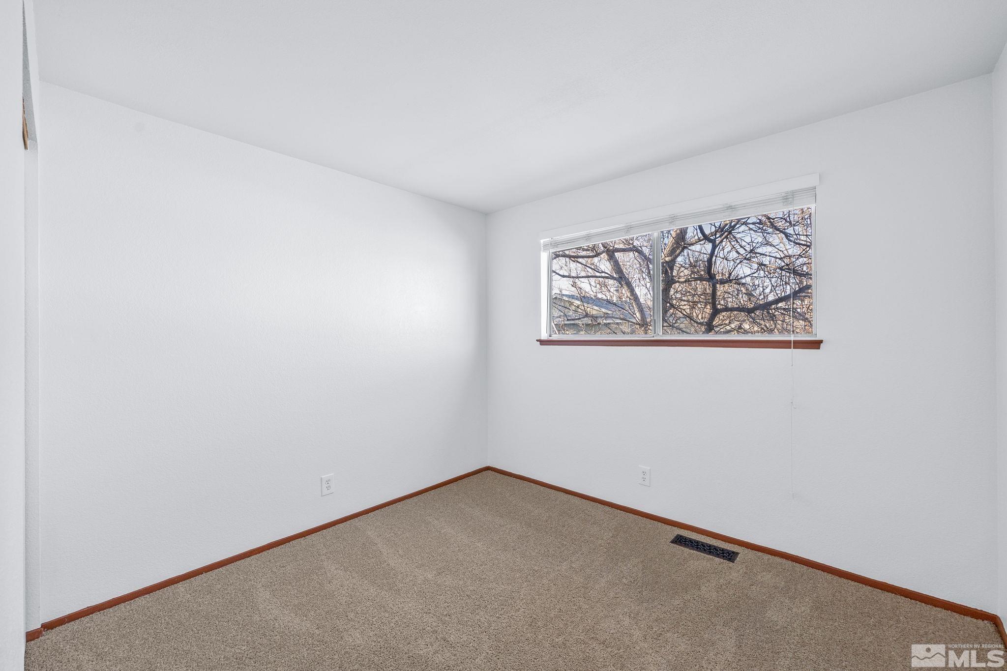 Photo #18: 250002950 Listing: Photo #18