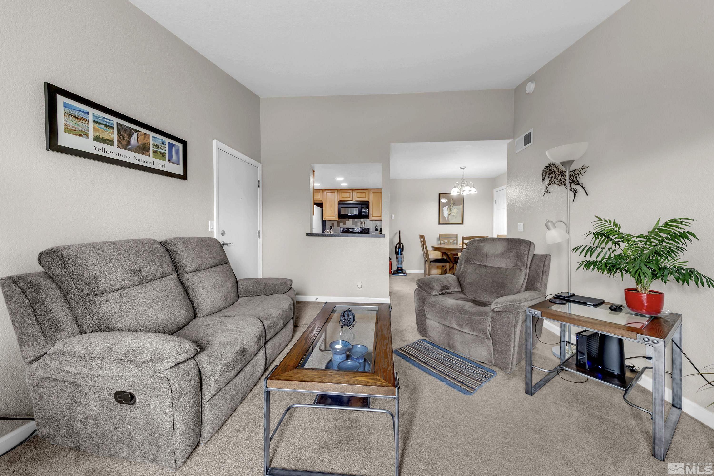 Photo #5: 250002988 Listing: Photo #5