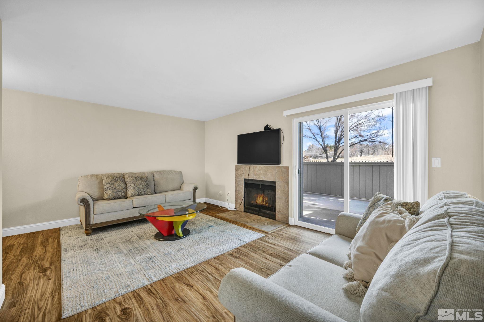 Photo #2: 250003036 Listing 
