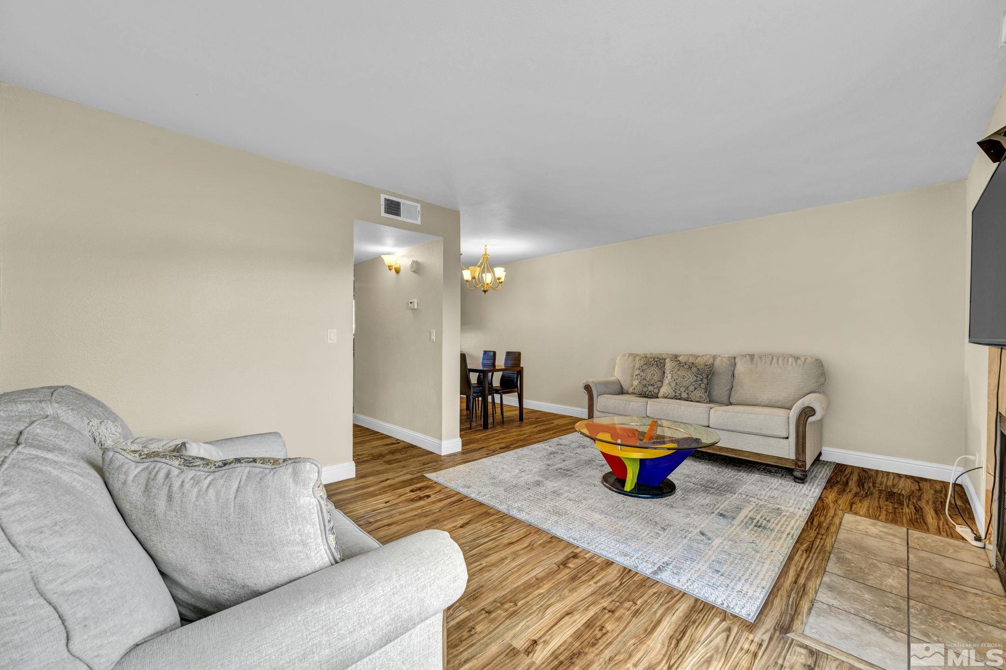 Photo #3: 250003036 Listing 