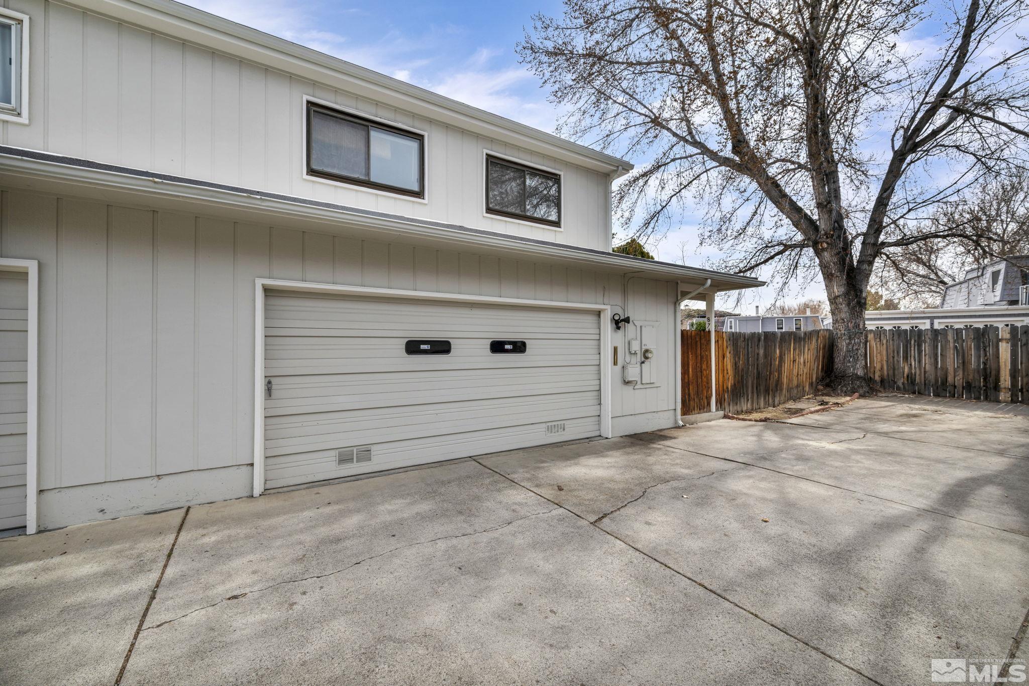 Photo #2: 250003089 Listing 