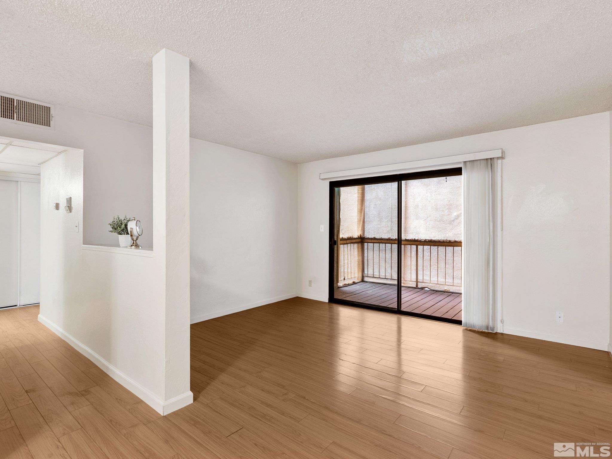 Photo #6: 250003144 Listing: Photo #6