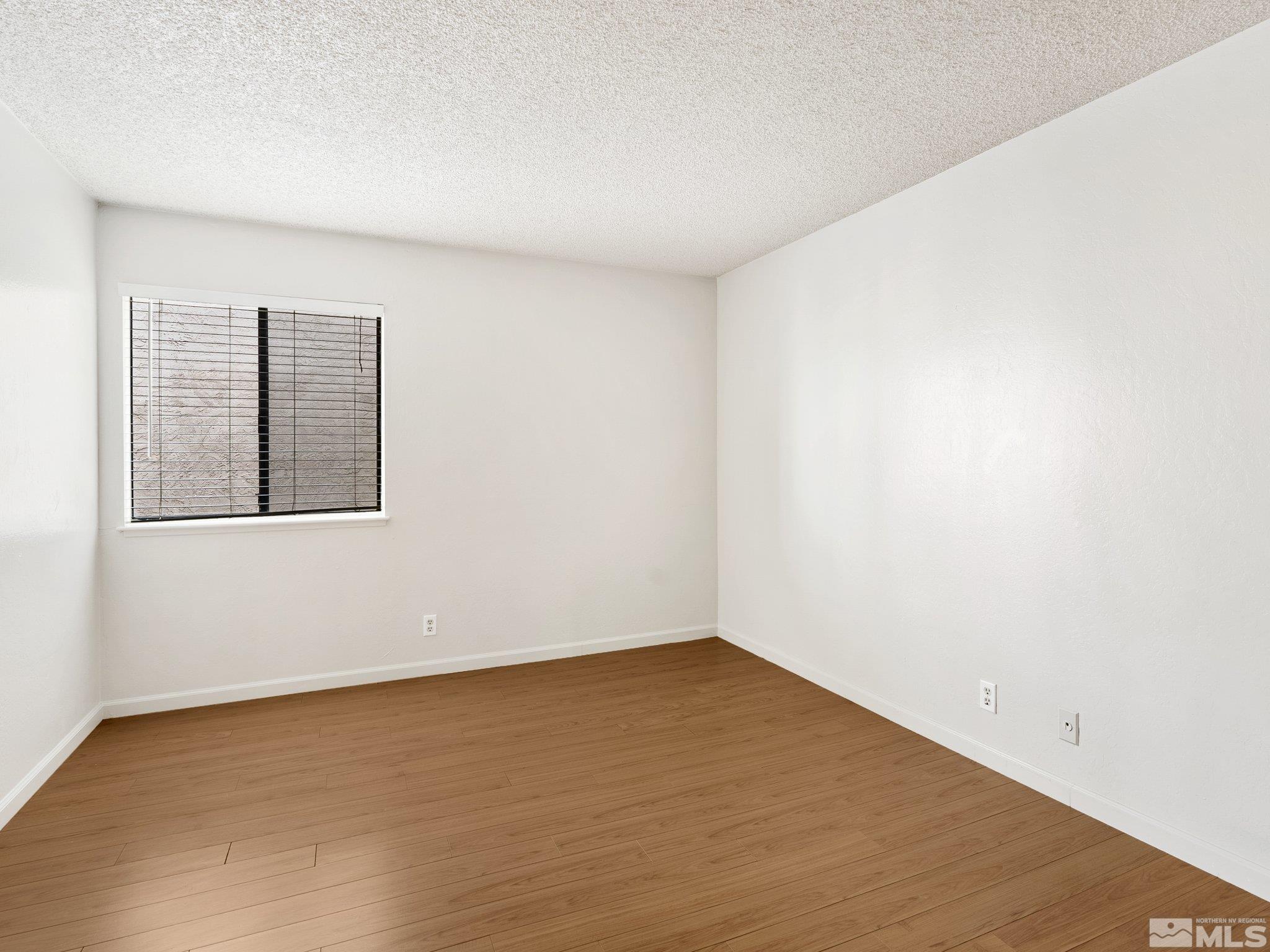 Photo #9: 250003144 Listing: Photo #9