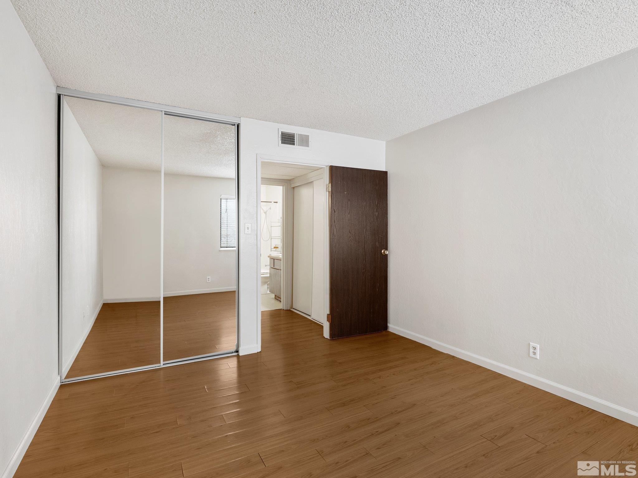 Photo #10: 250003144 Listing: Photo #10