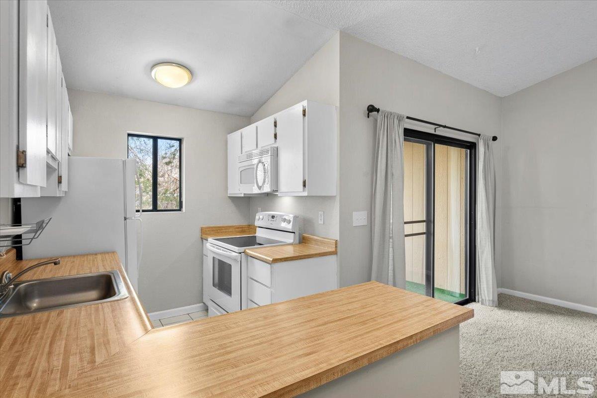 Photo #3: 250003262 Listing 