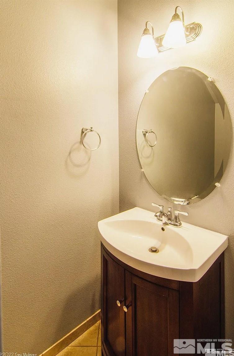 Photo #3: 250003356 Listing 